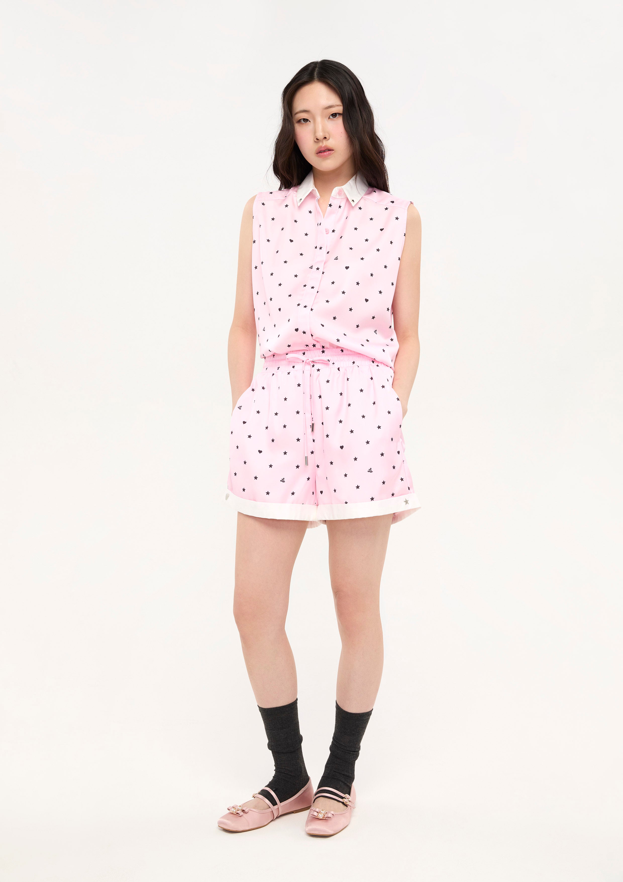 เสื้อเชิ้ตแขนกุดพิมพ์ลาย คอลเลกชัน Sweet Nothing