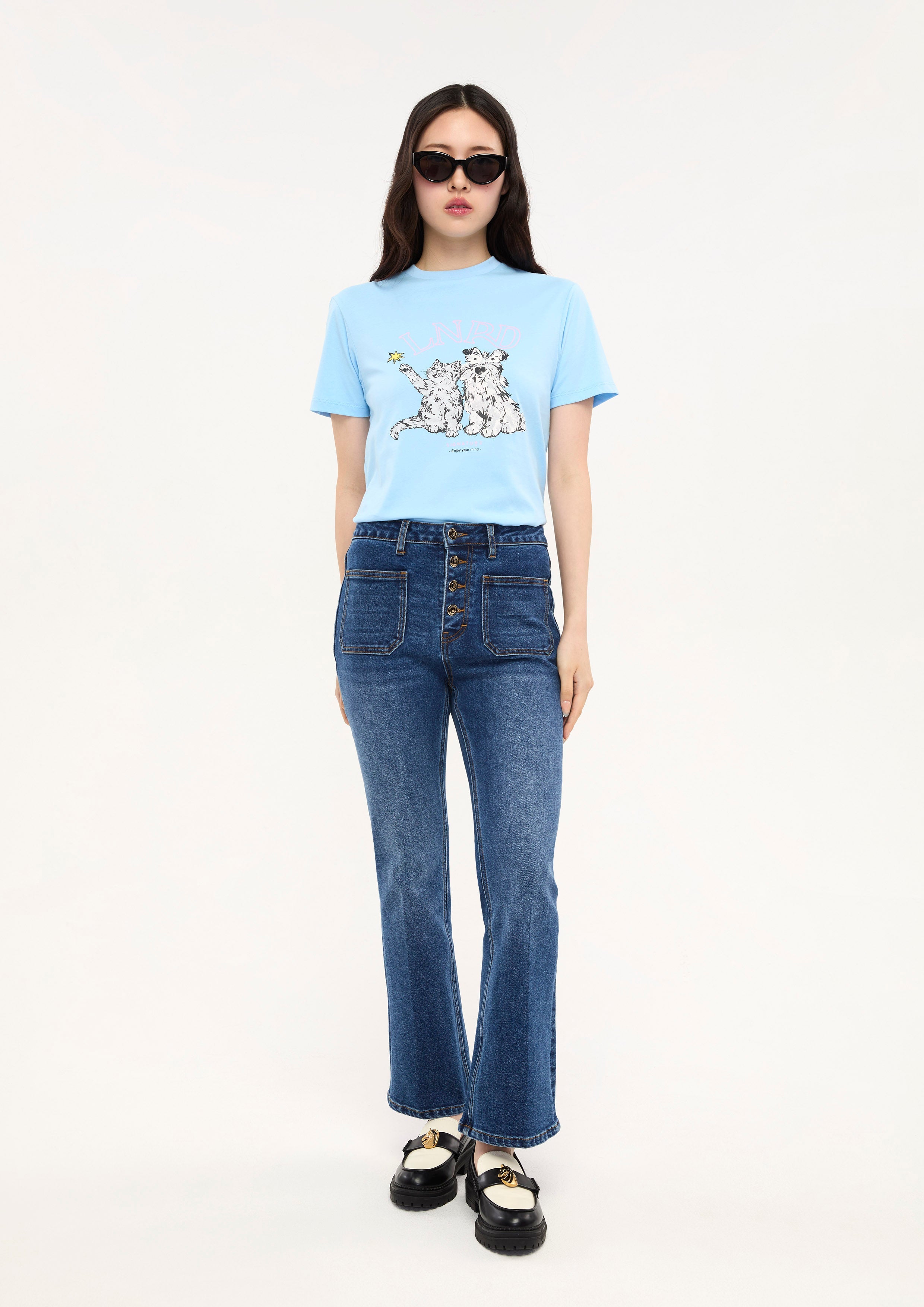 กางเกงเดนิมขายาวสีเฟดทรงขาระบาย คอลเลกชัน Basic Denim