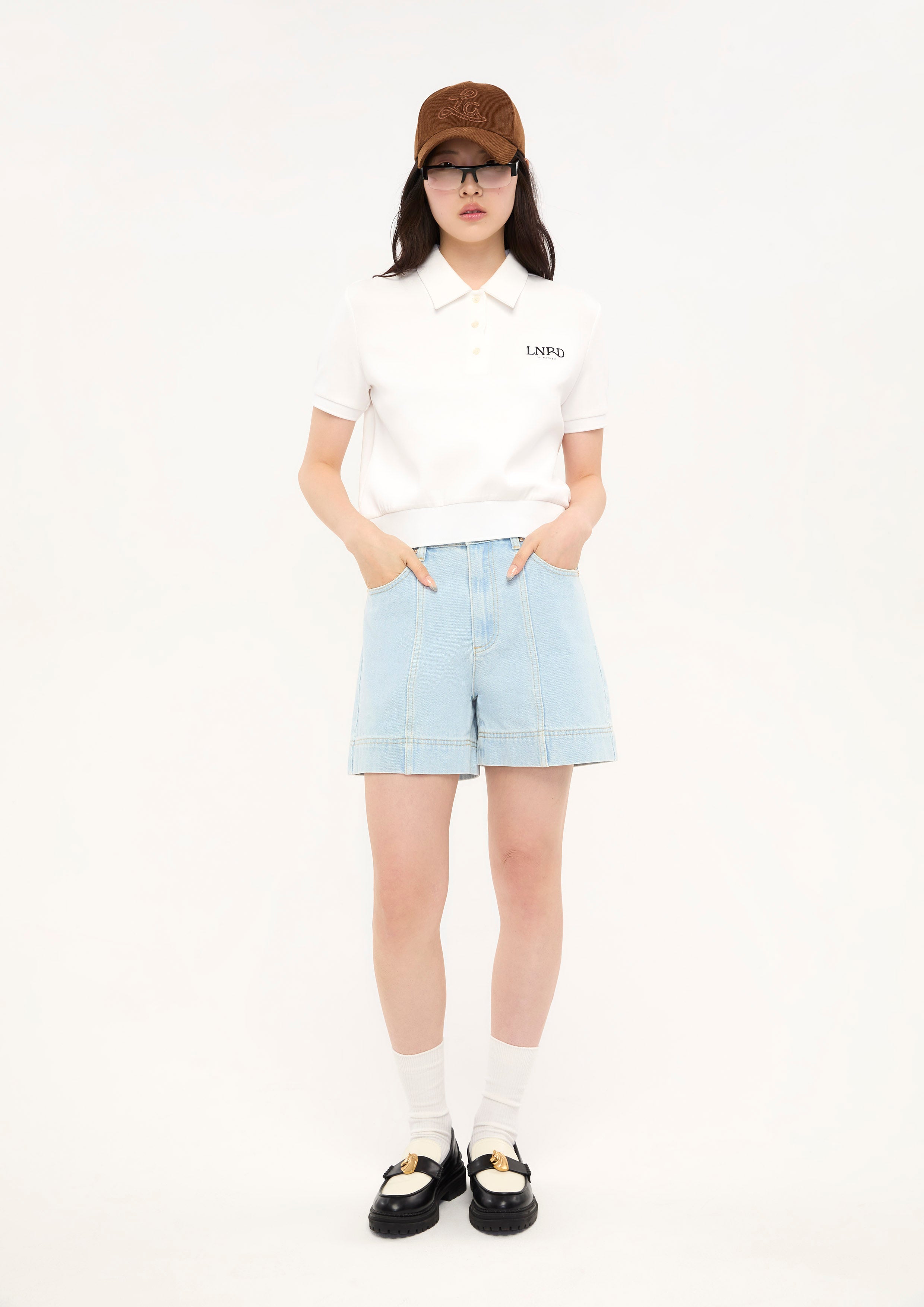 กางเกงเดนิมขาสั้นสีเฟด คอลเลกชัน Basic Denim