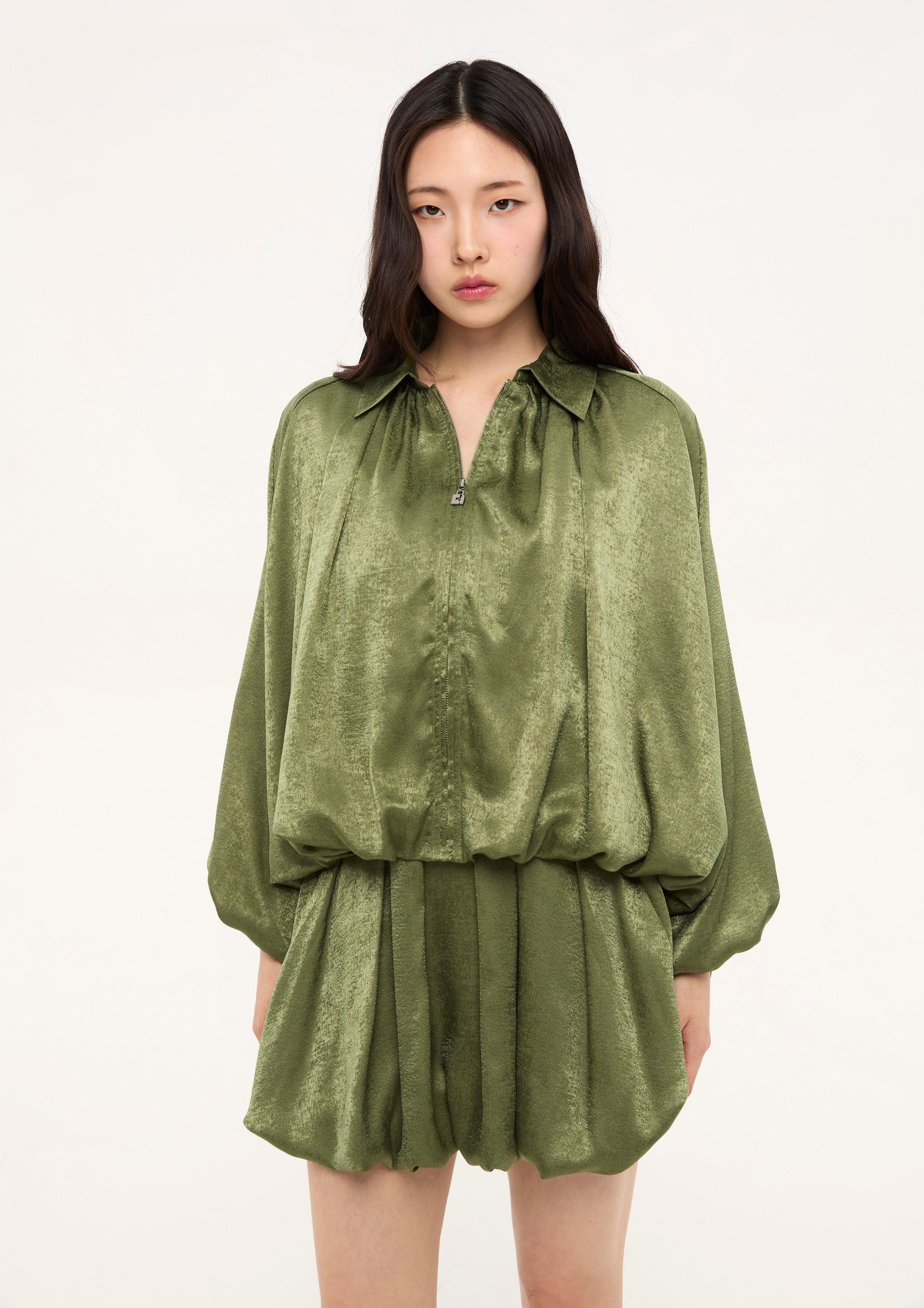 เสื้อแจ็คเก็ตผ้ากำมะหยี่ทรงพอง คอลเลกชัน Bloom in Shade & Shadow