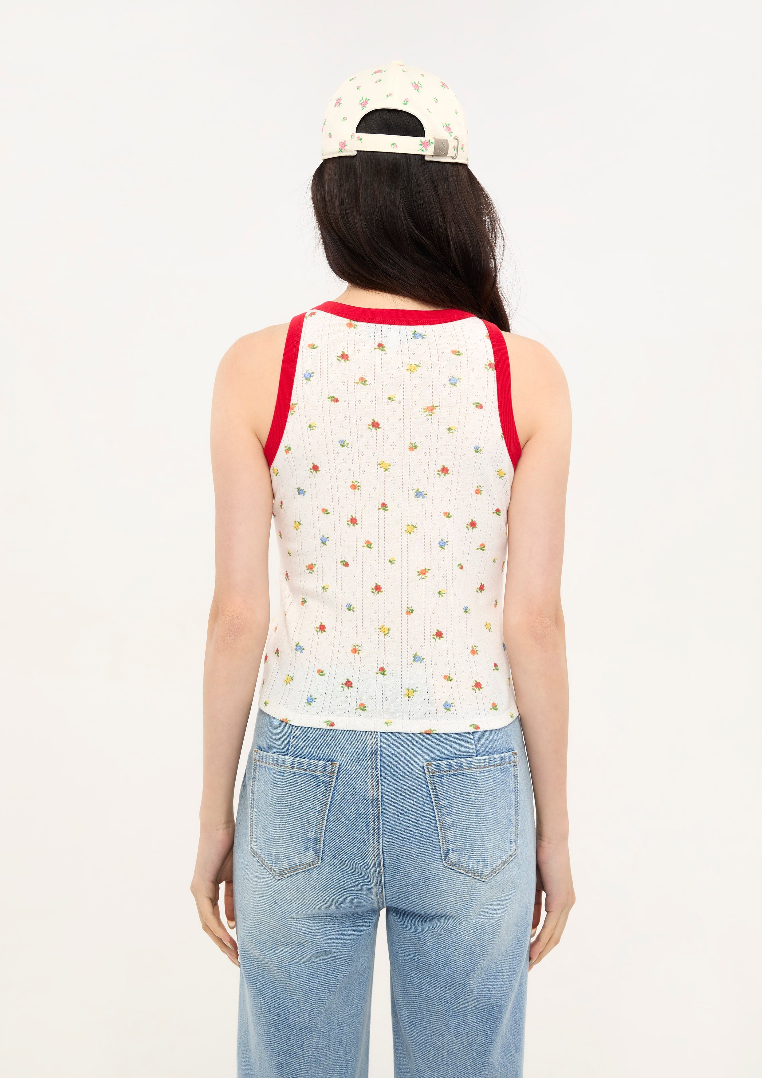 เสื้อกล้ามปักโลโก้แต่งลายดอกไม้ คอลเลกชัน LNRD Signature
