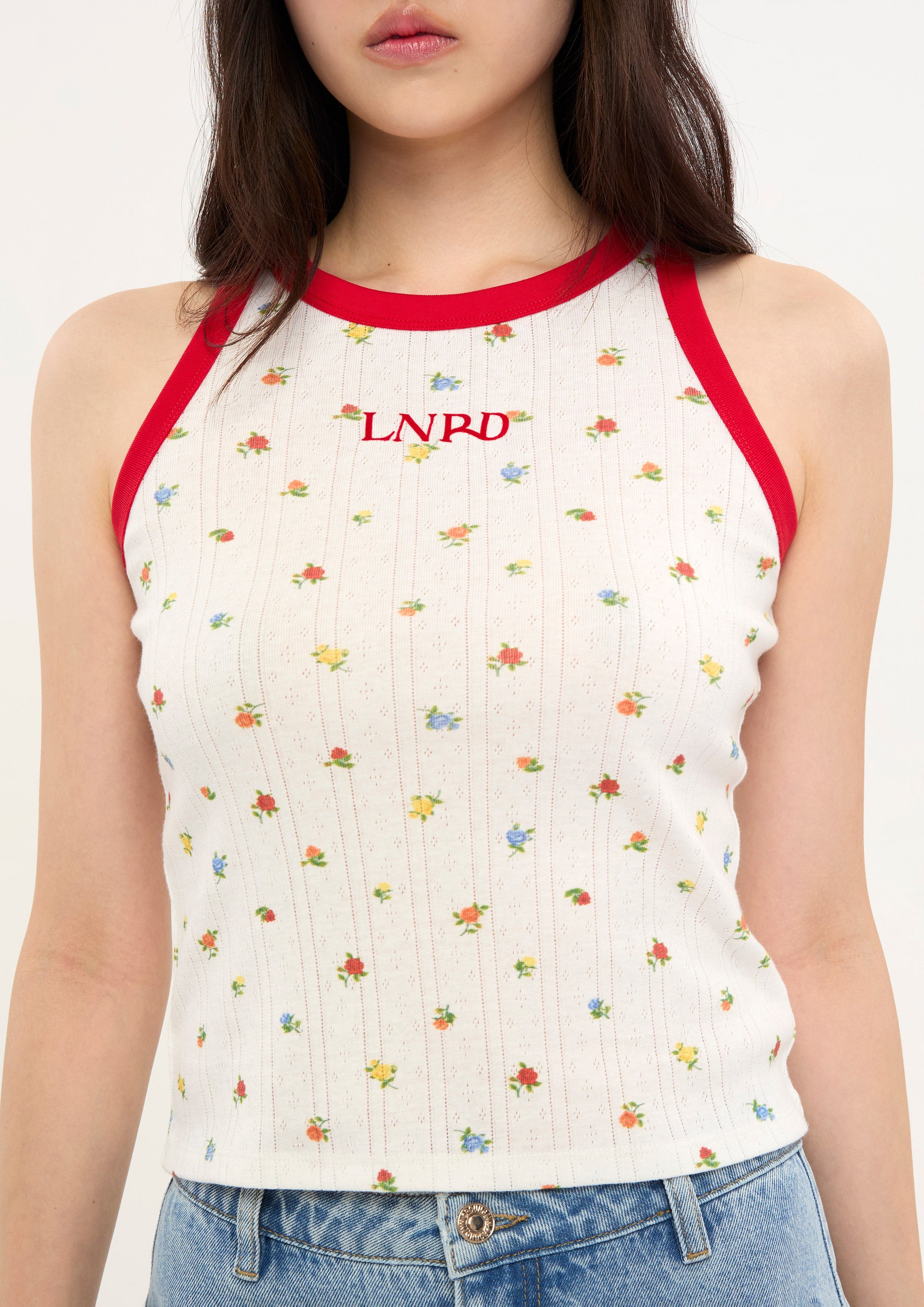 เสื้อกล้ามปักโลโก้แต่งลายดอกไม้ คอลเลกชัน LNRD Signature