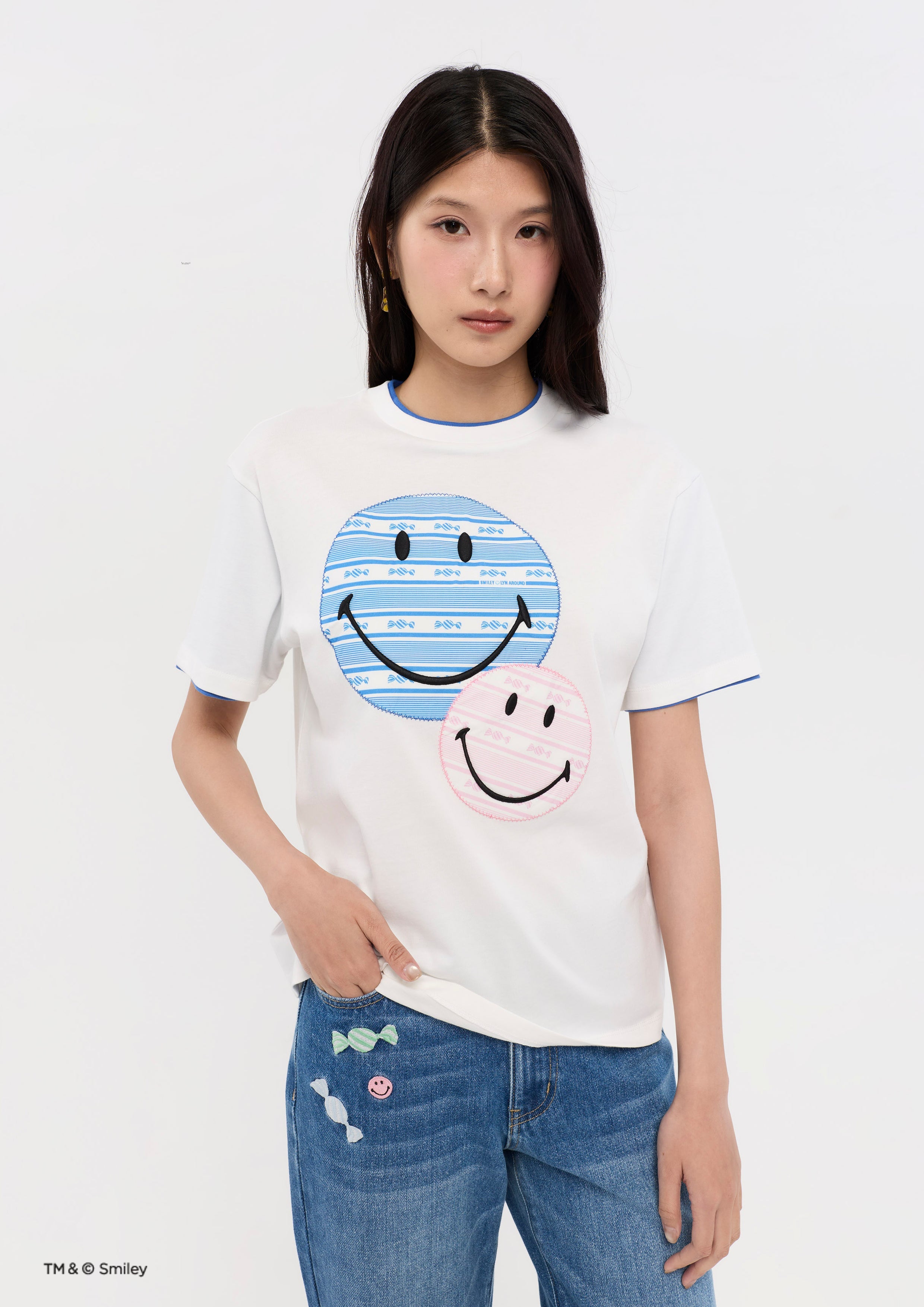 เสื้อยืดแขนสั้นพิมพ์ลาย คอลเลกชัน Lyn around x SMILEY
