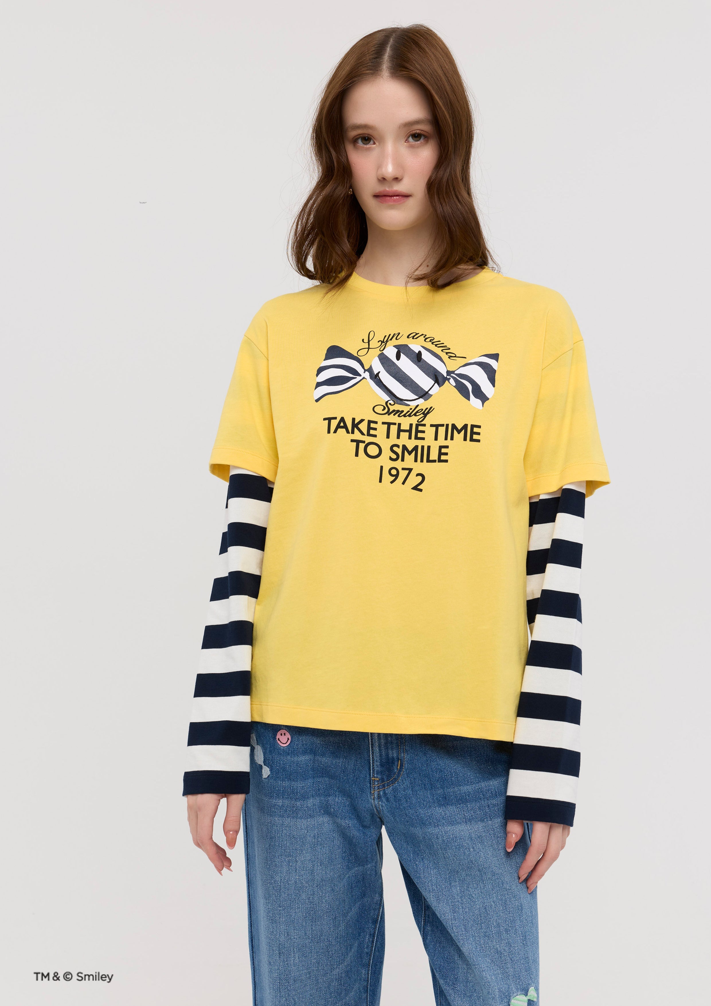 เสื้อแขนยาวลายทางพิมพ์ลาย คอลเลกชัน Lyn around x SMILEY