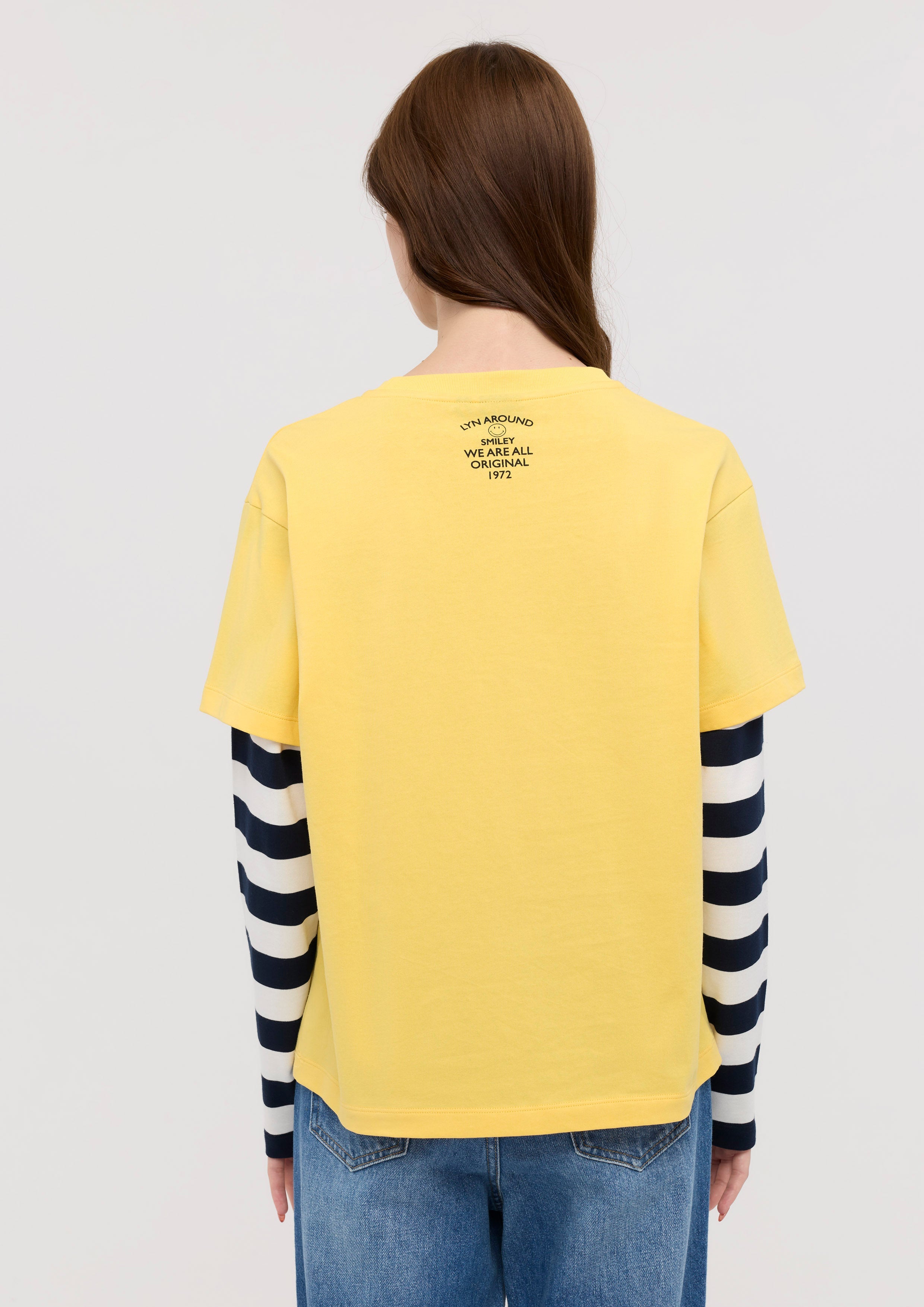 เสื้อแขนยาวลายทางพิมพ์ลาย คอลเลกชัน Lyn around x SMILEY