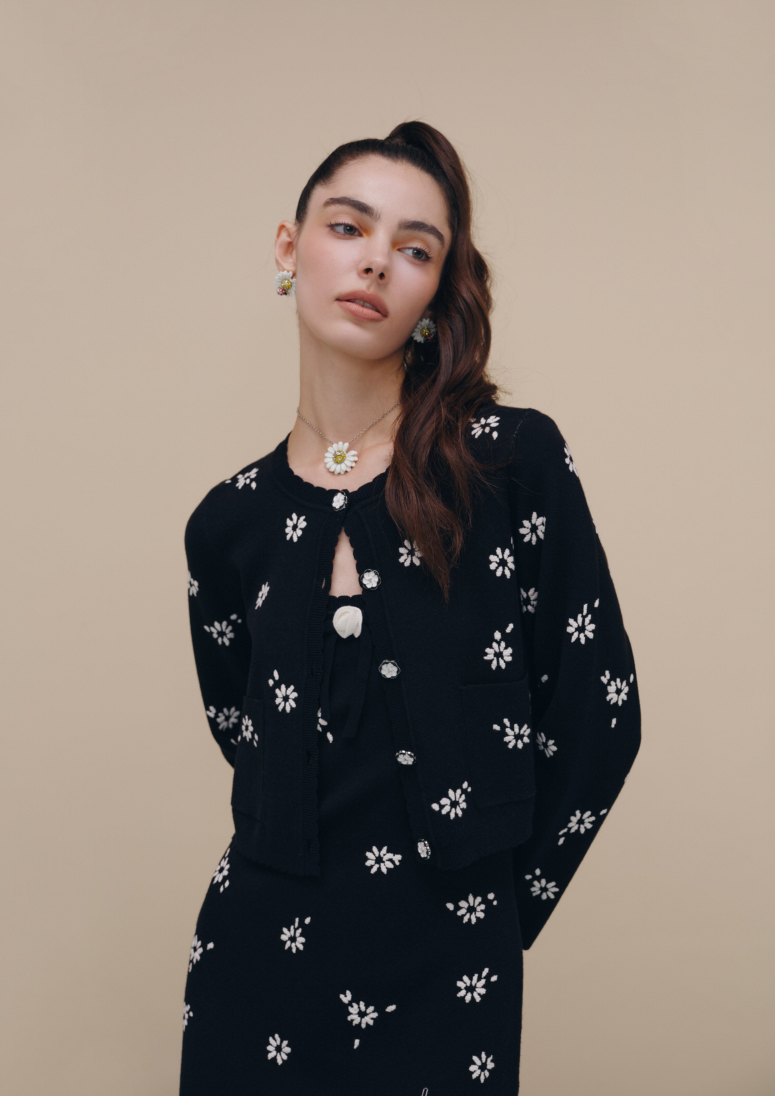 Knitted Scallop Trim Cardigan Nomad's Grace