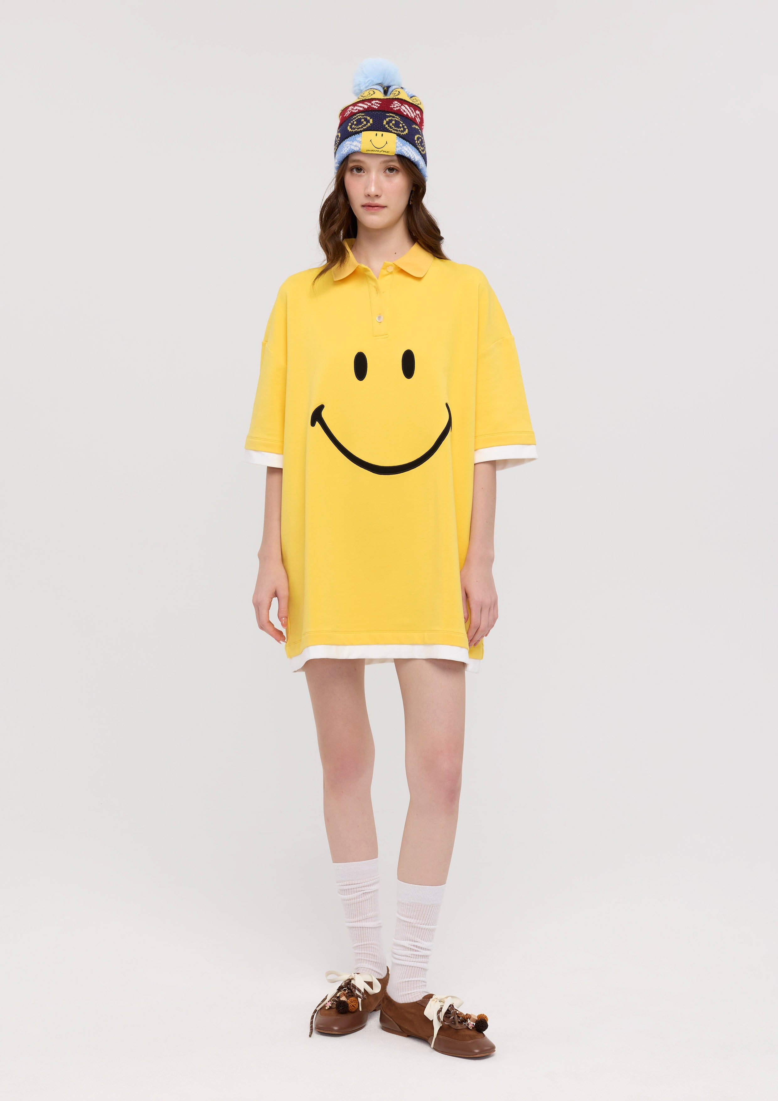 เดรสสั้นโปโลพิมพ์ลายกราฟฟิค คอลเลกชัน Lyn around x SMILEY