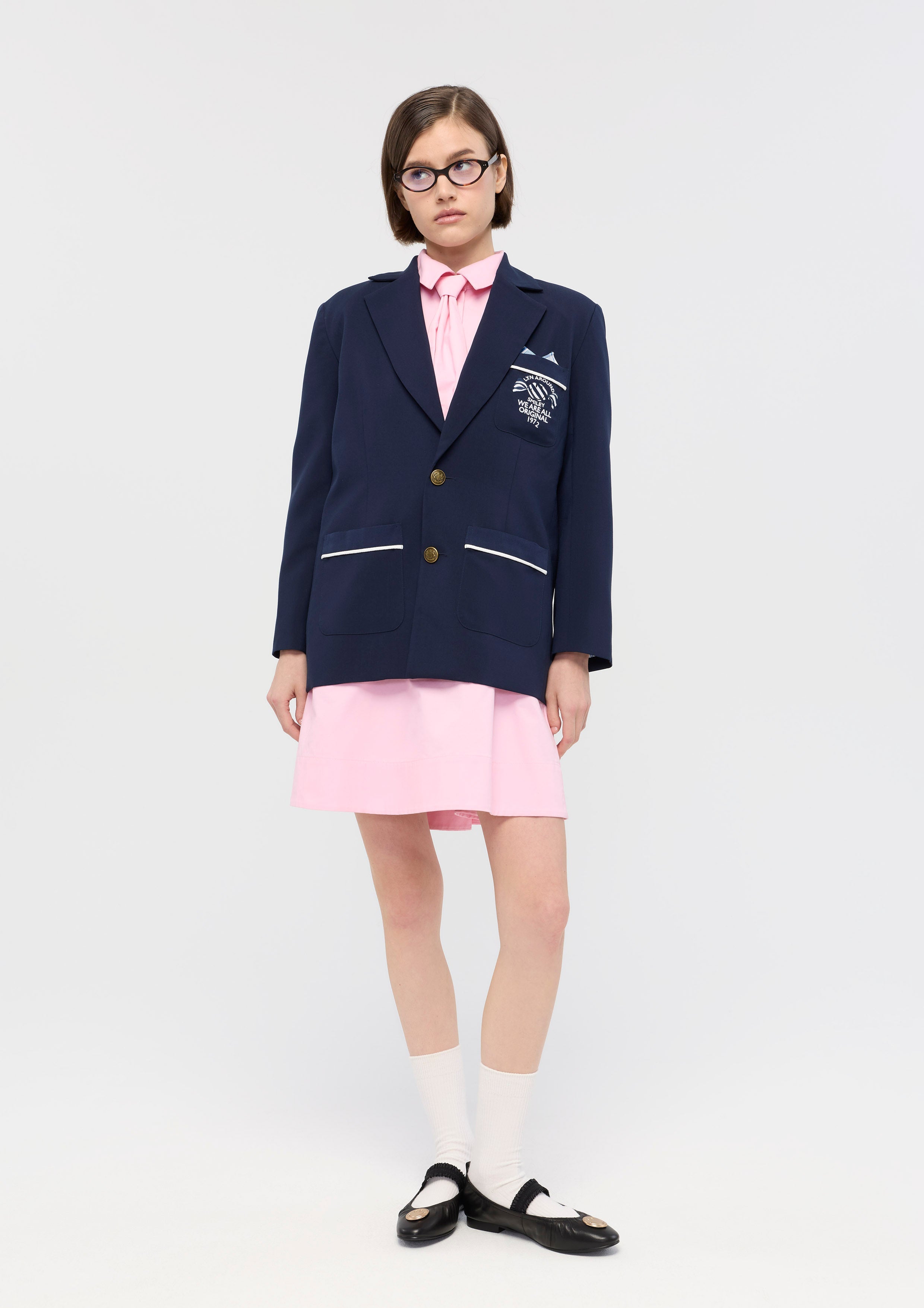 เสื้อแจ็คเก็ตแขนยาวปักลาย คอลเลกชัน Lyn around x SMILEY