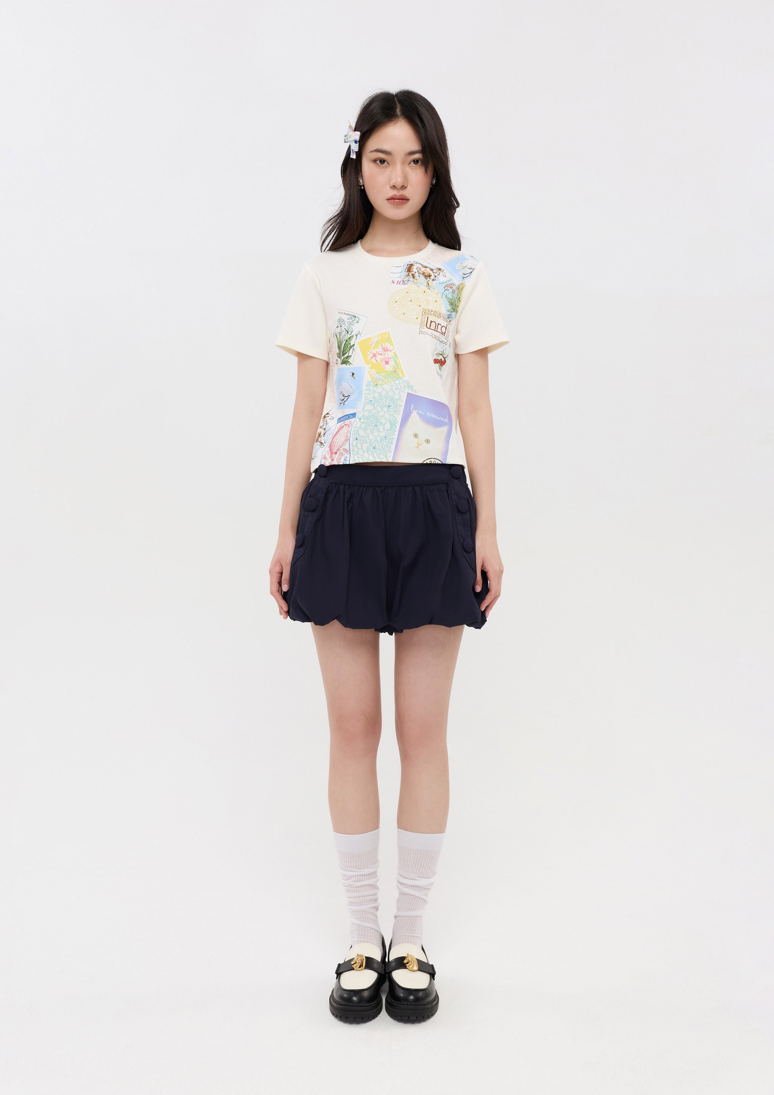 เสื้อยืดครอปแขนสั้นพิมพ์ลาย คอลเลกชัน The Wandering Remix