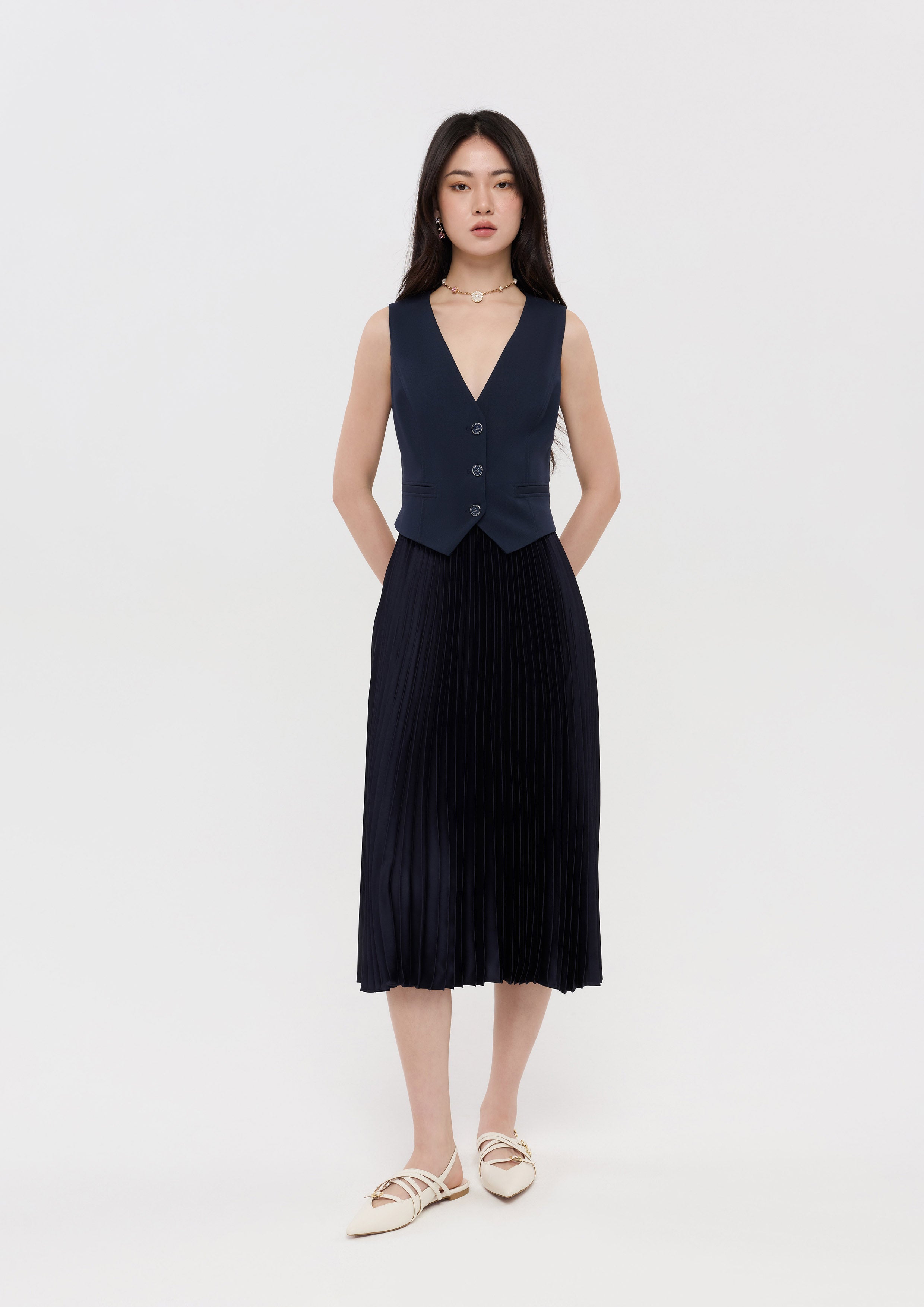 navy blue vest dress Create Your Signature Look with Pleated Skirt Midi Pristine Sky Daring Diva Plus Size upload-20230209 Color:Black and white