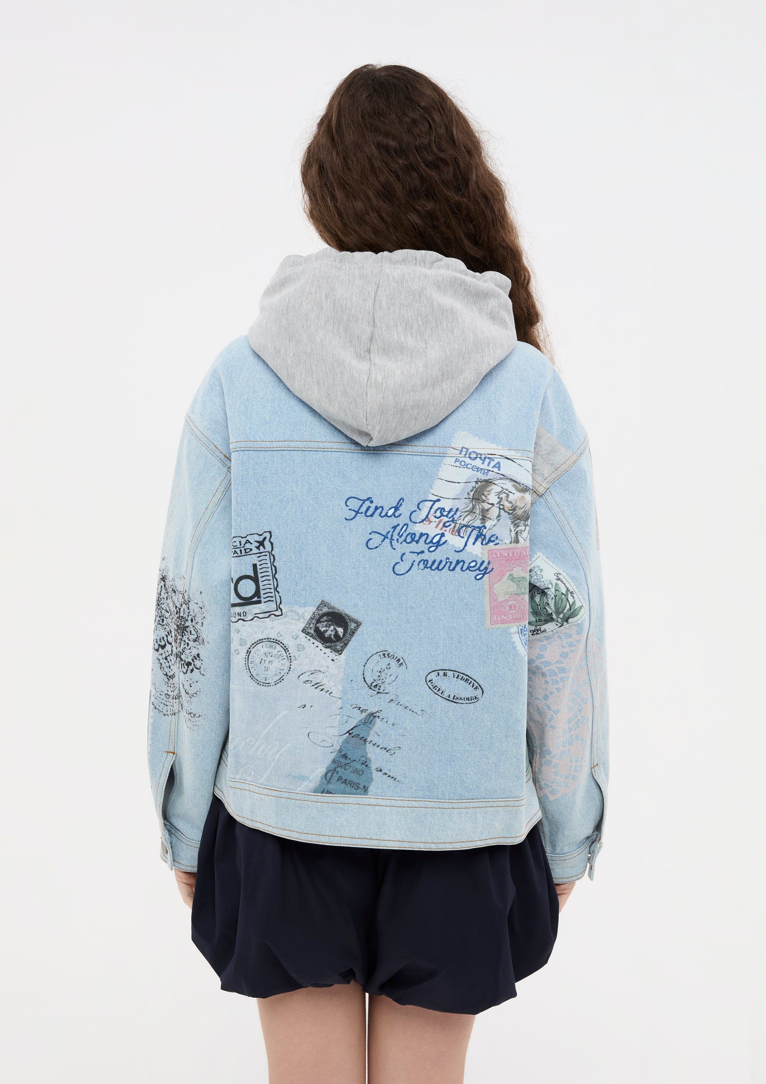 เสื้อแจ็คเก็ตเดนิมฮู้ดดี้แต่งแพทช์ปักลาย คอลเลกชัน The Wandering Remix