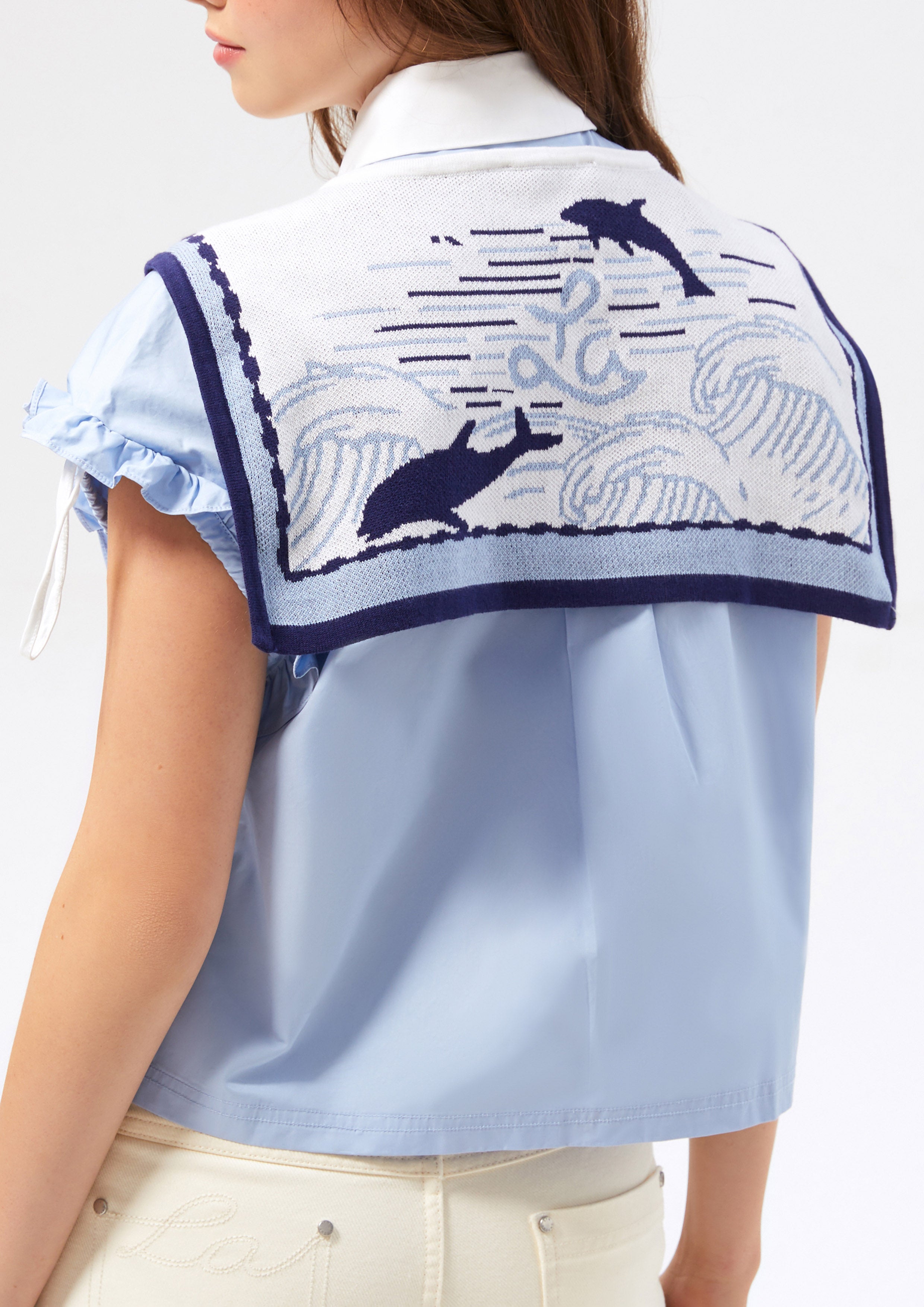 ผ้าพันคอปลอกคอปักลาย