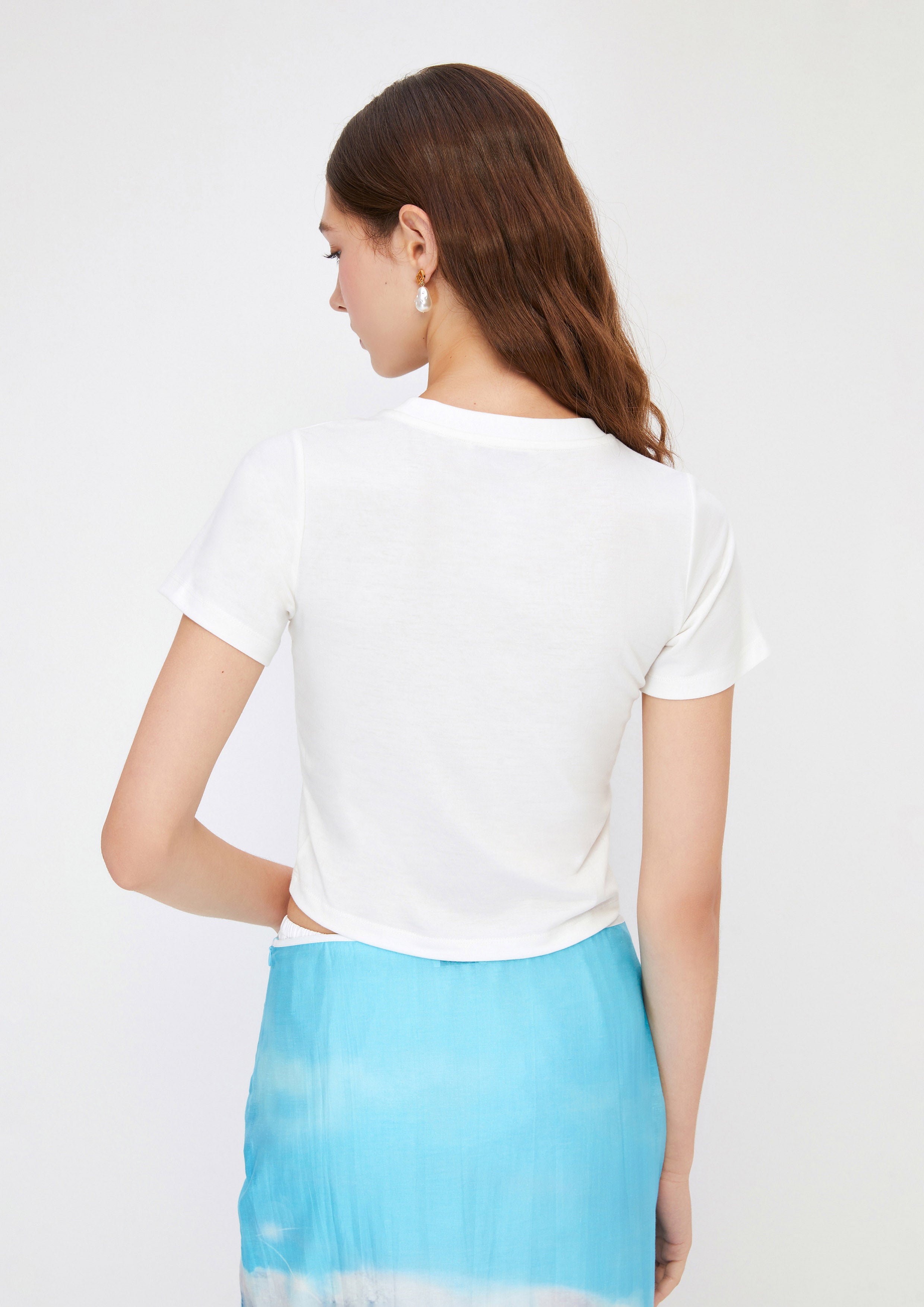 เสื้อยืดครอปแขนสั้นพิมพ์ลาย คอลเลกชัน Artic Noir