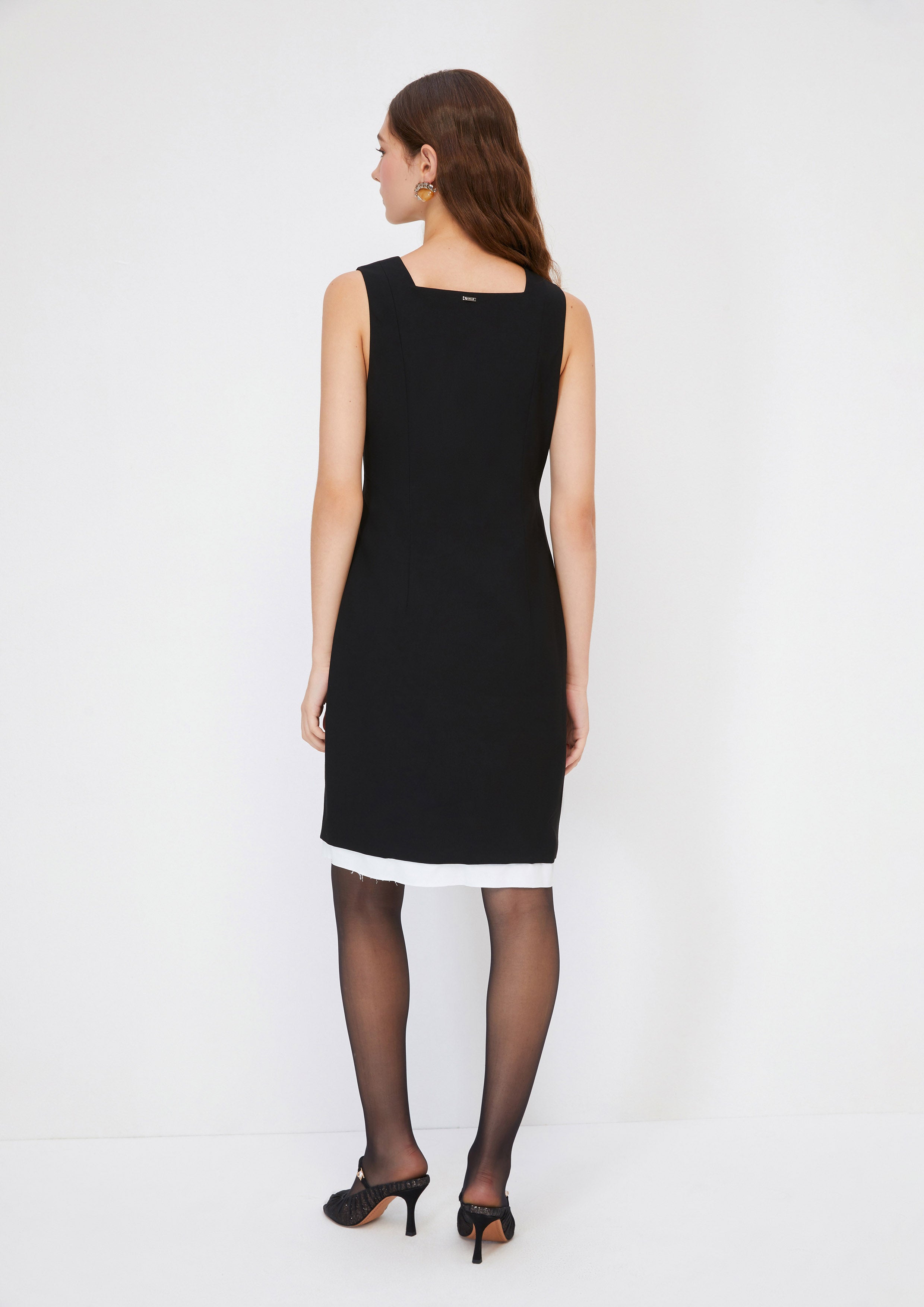 Create Your Signature Look with Sleeveless Layered Mini Dress Arctic Noir