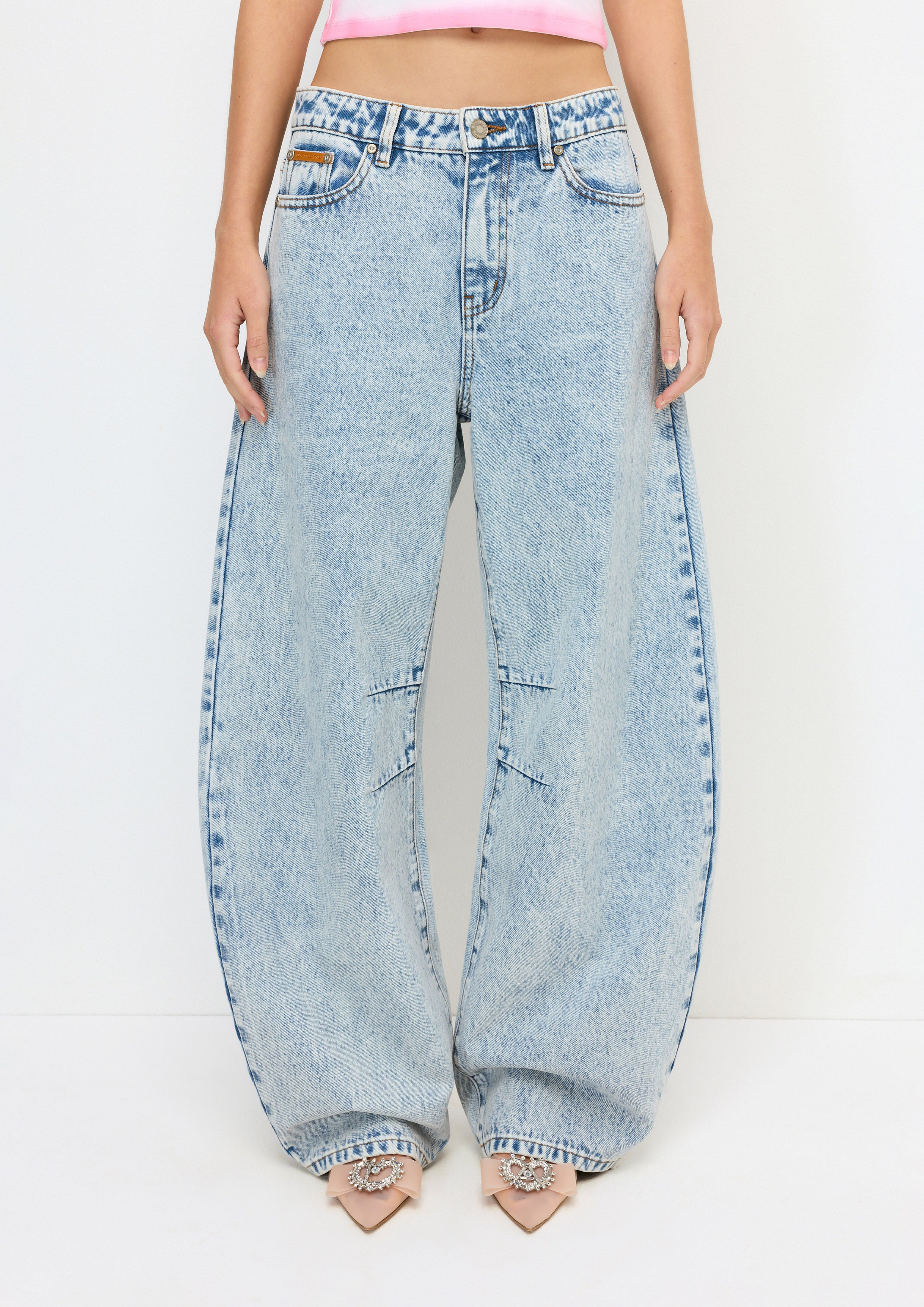 กางเกงเดนิมออมเบรขาบาร์เรล คอลเลกชัน Melting Bloom