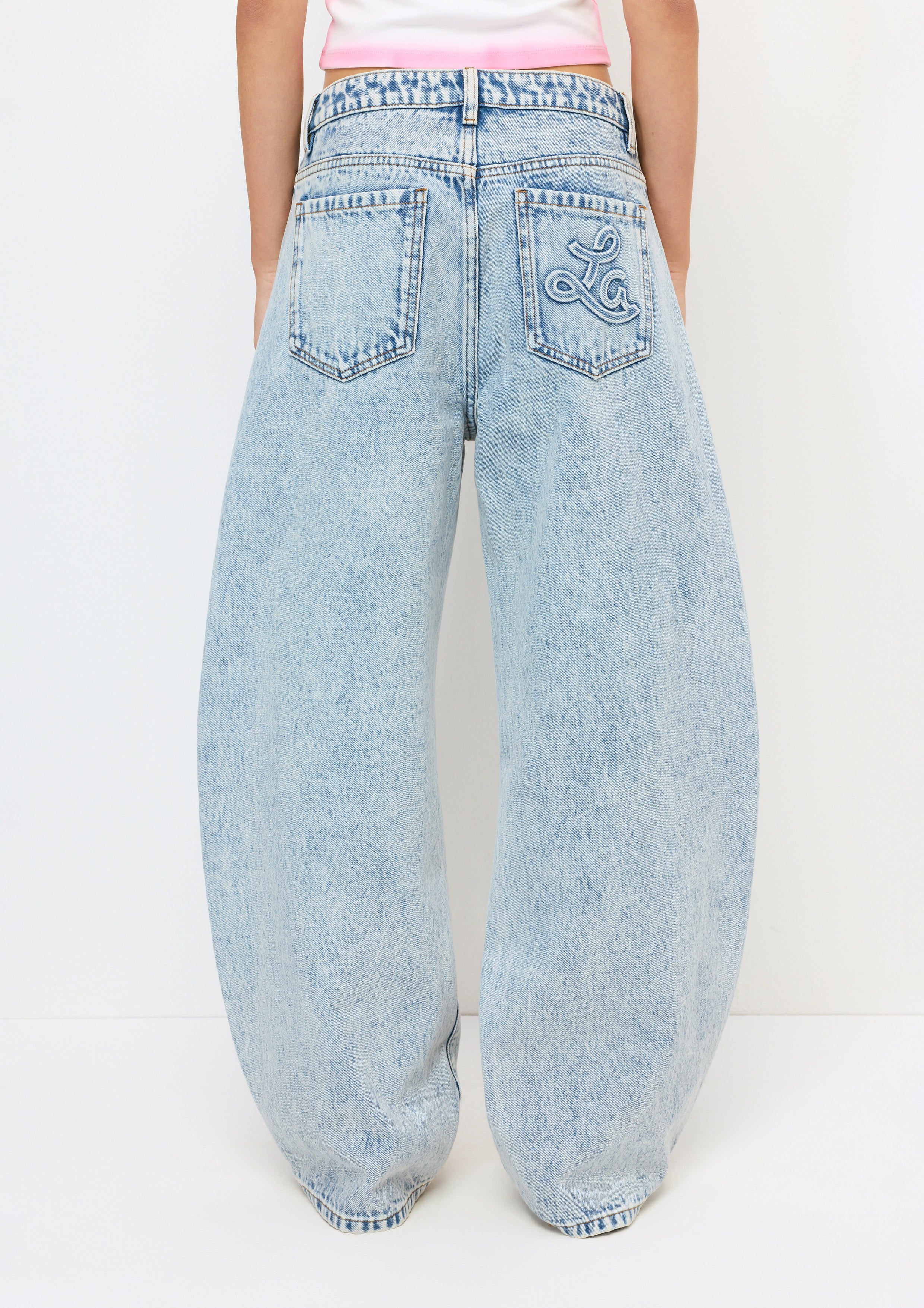 กางเกงเดนิมออมเบรขาบาร์เรล คอลเลกชัน Melting Bloom