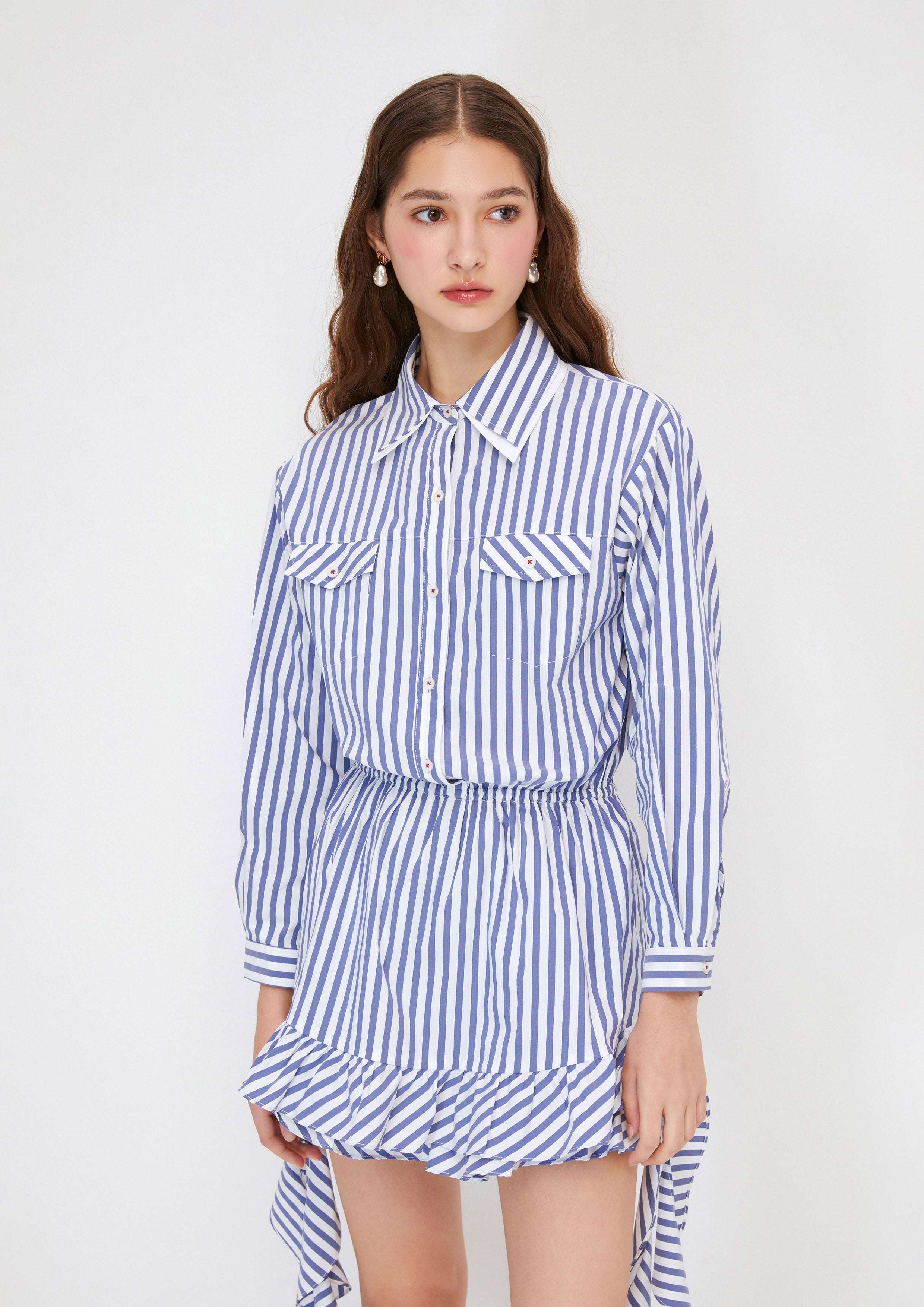 เดรสสั้นลายทางกระโปรงแต่งผ้าเดรป คอลเลกชัน You Deserve a Break