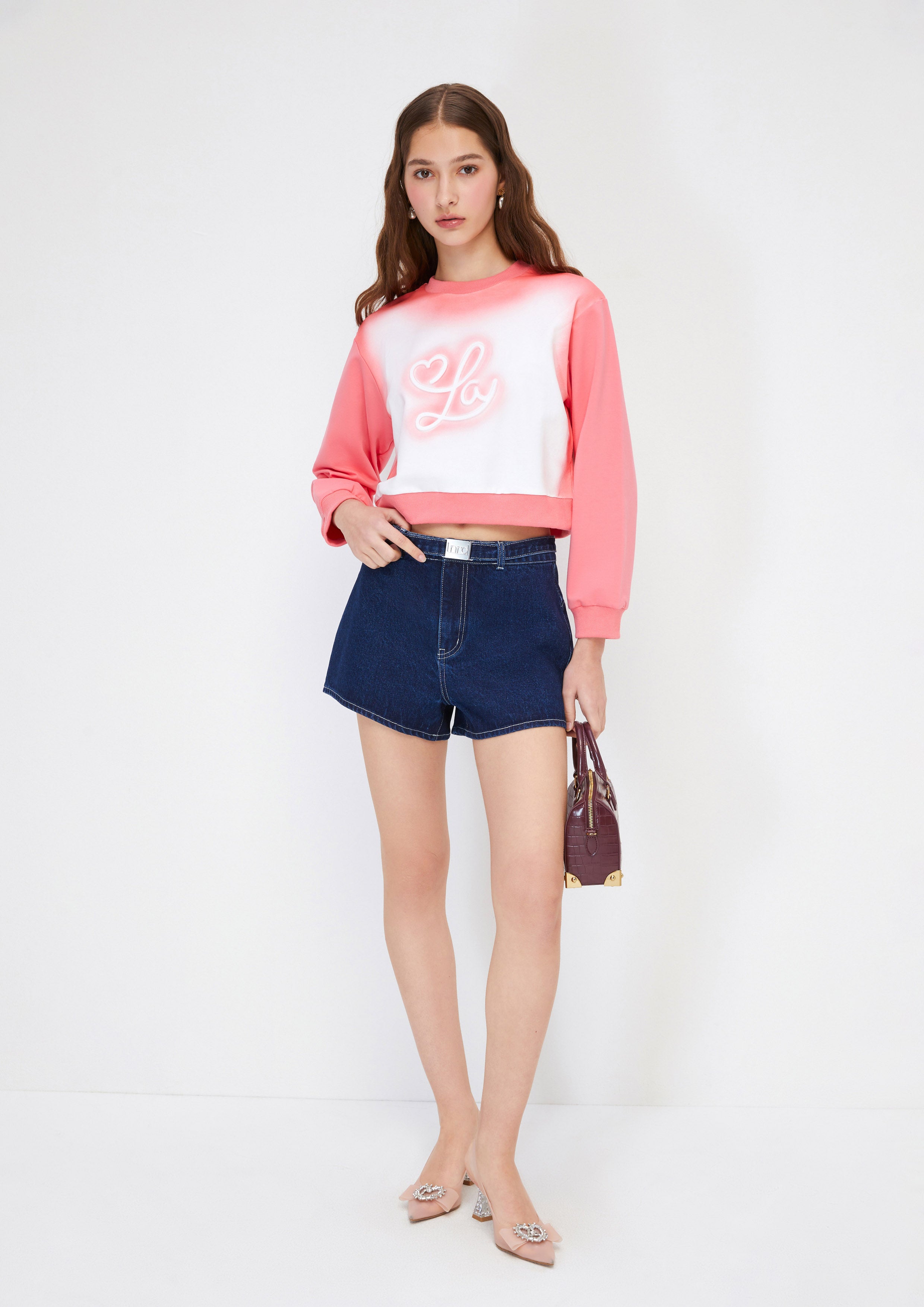 เสื้อพูลโอเวอร์ครอปออมเบร คอลเลกชัน Melting Bloom