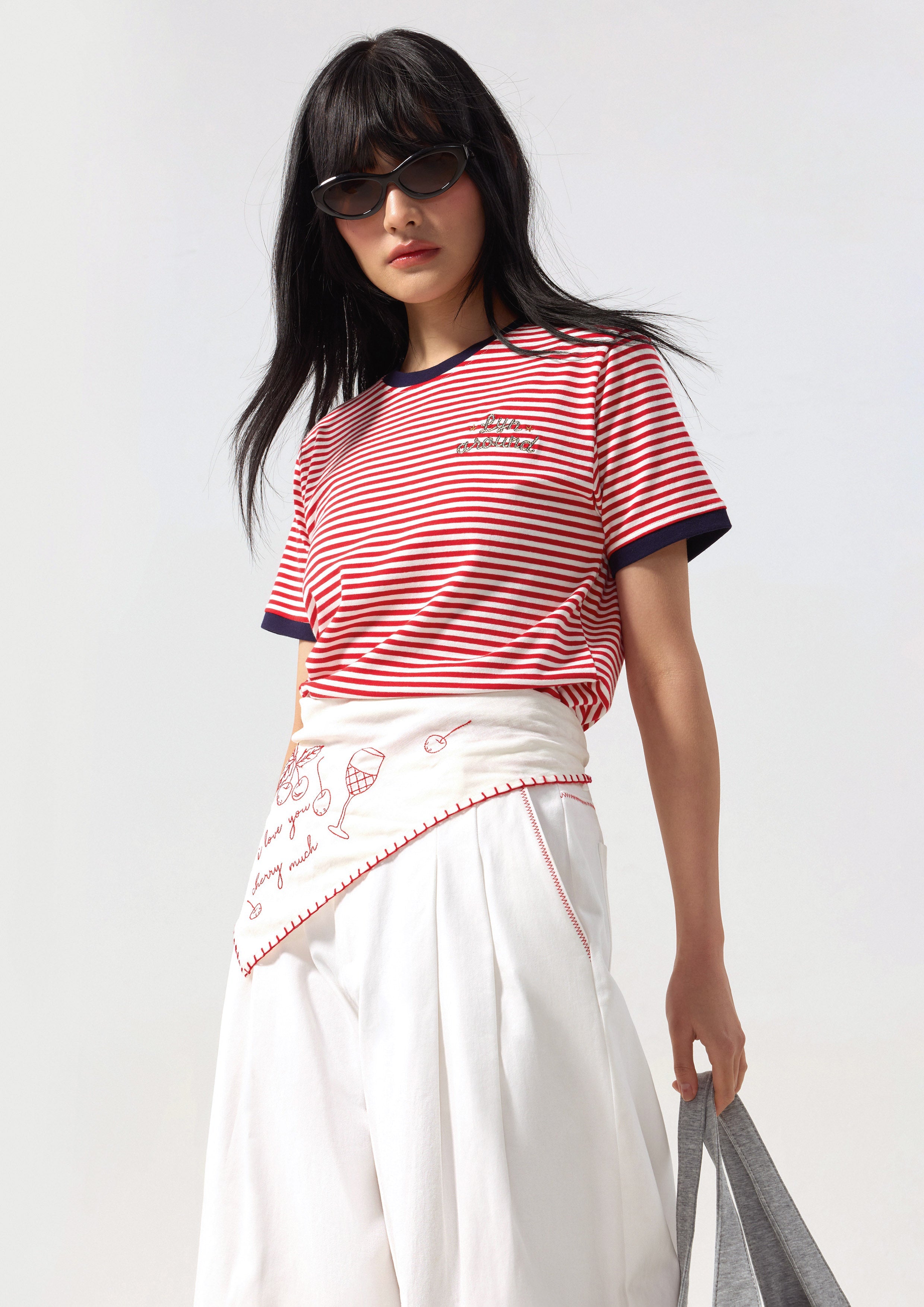 เสื้อยืดลายทางขอบสีคอนทราสต์ คอลเลกชัน Califonia Yacht Club