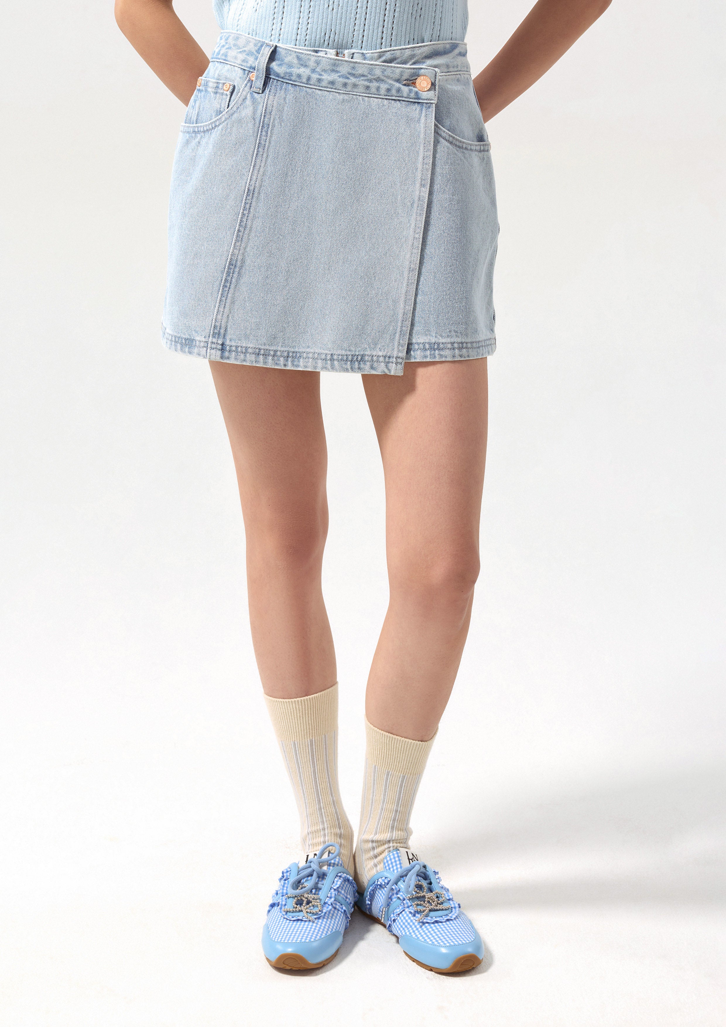 กระโปรงกางเกงเดนิมป้ายข้าง คอลเลกชัน Basic Denim