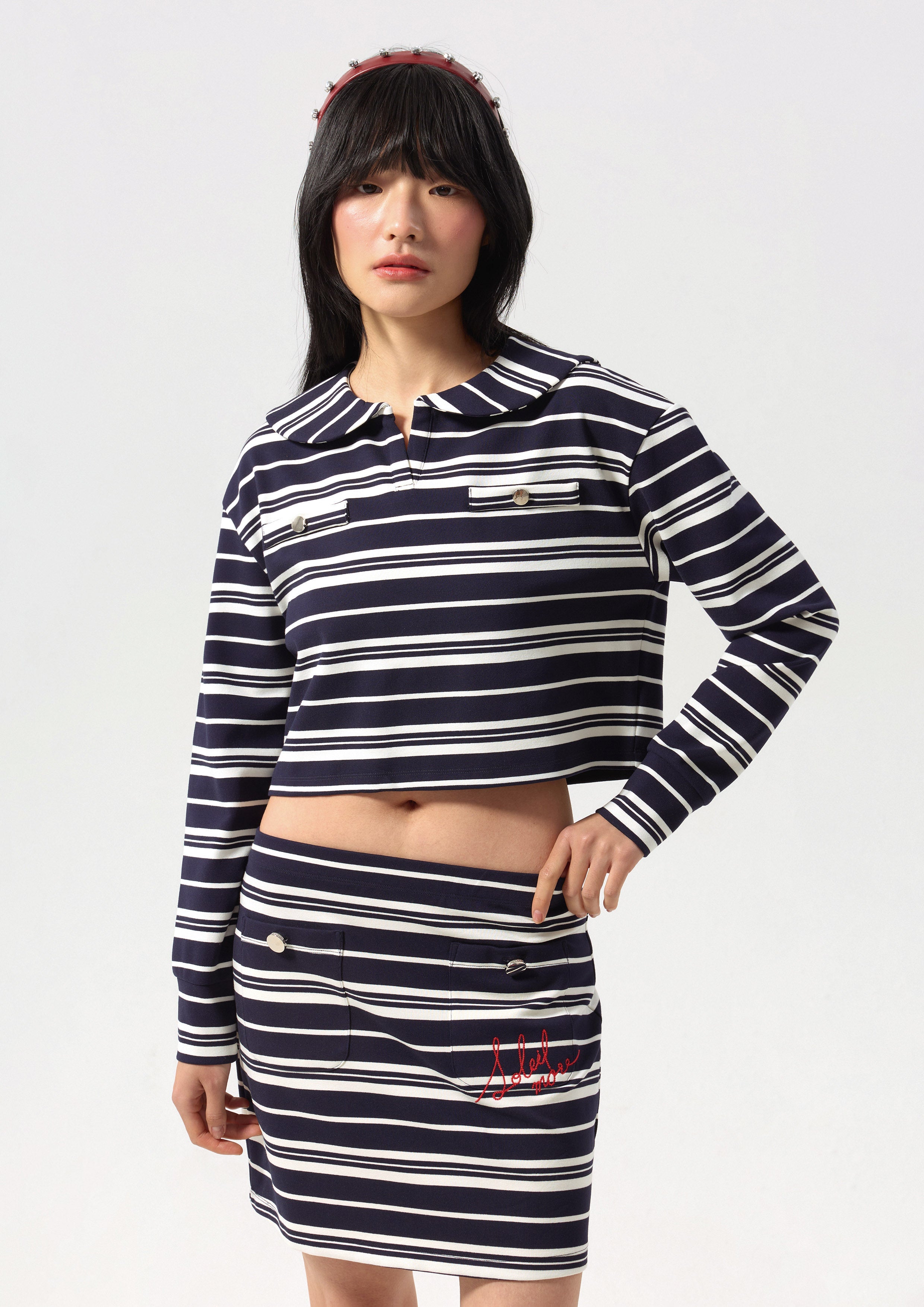 เสื้อครอปแขนยาวลายทาง คอลเลกชัน Califonia Yacht Club