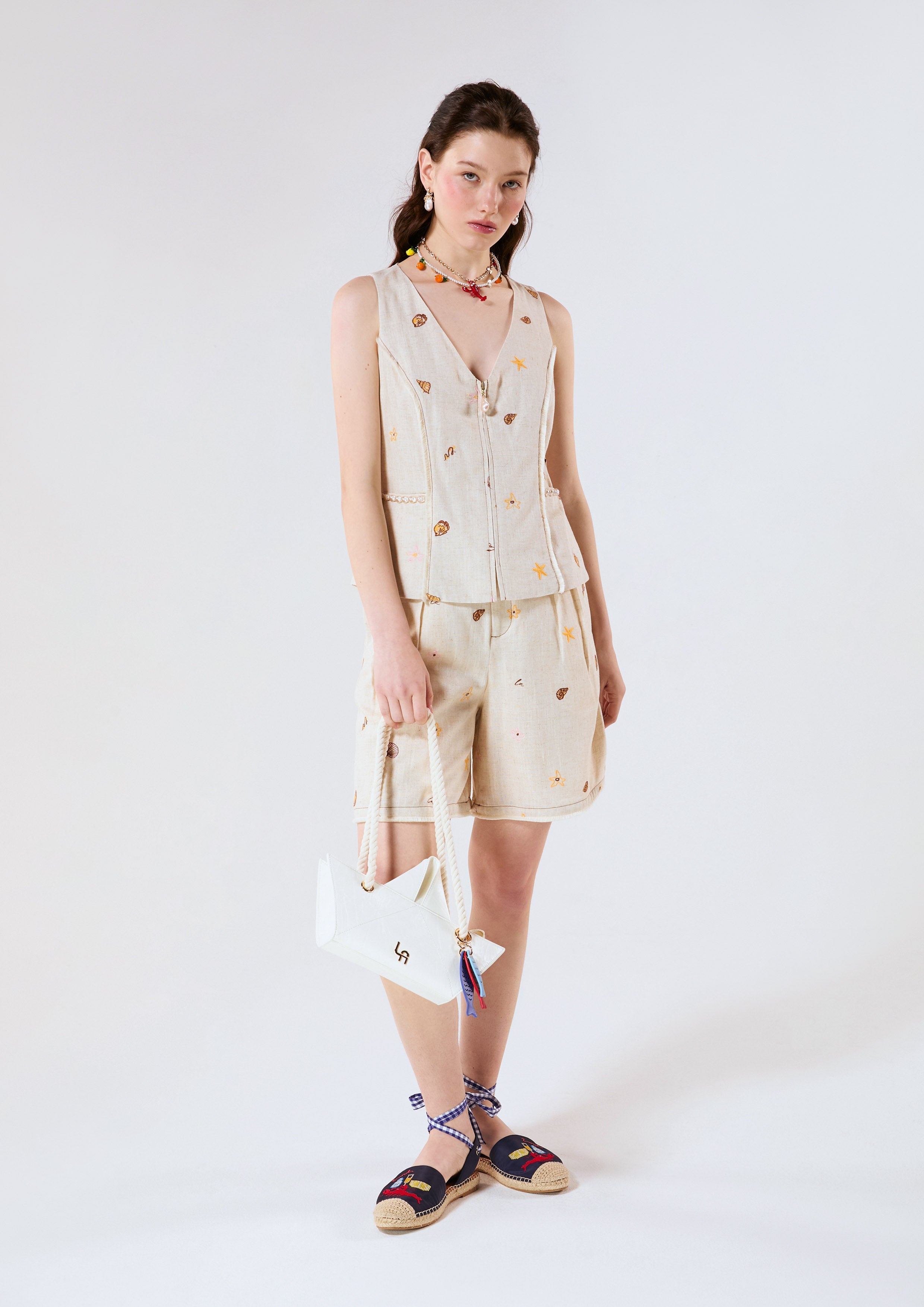 Pearl Bead Embellished Print Shorts Chasing the Sea