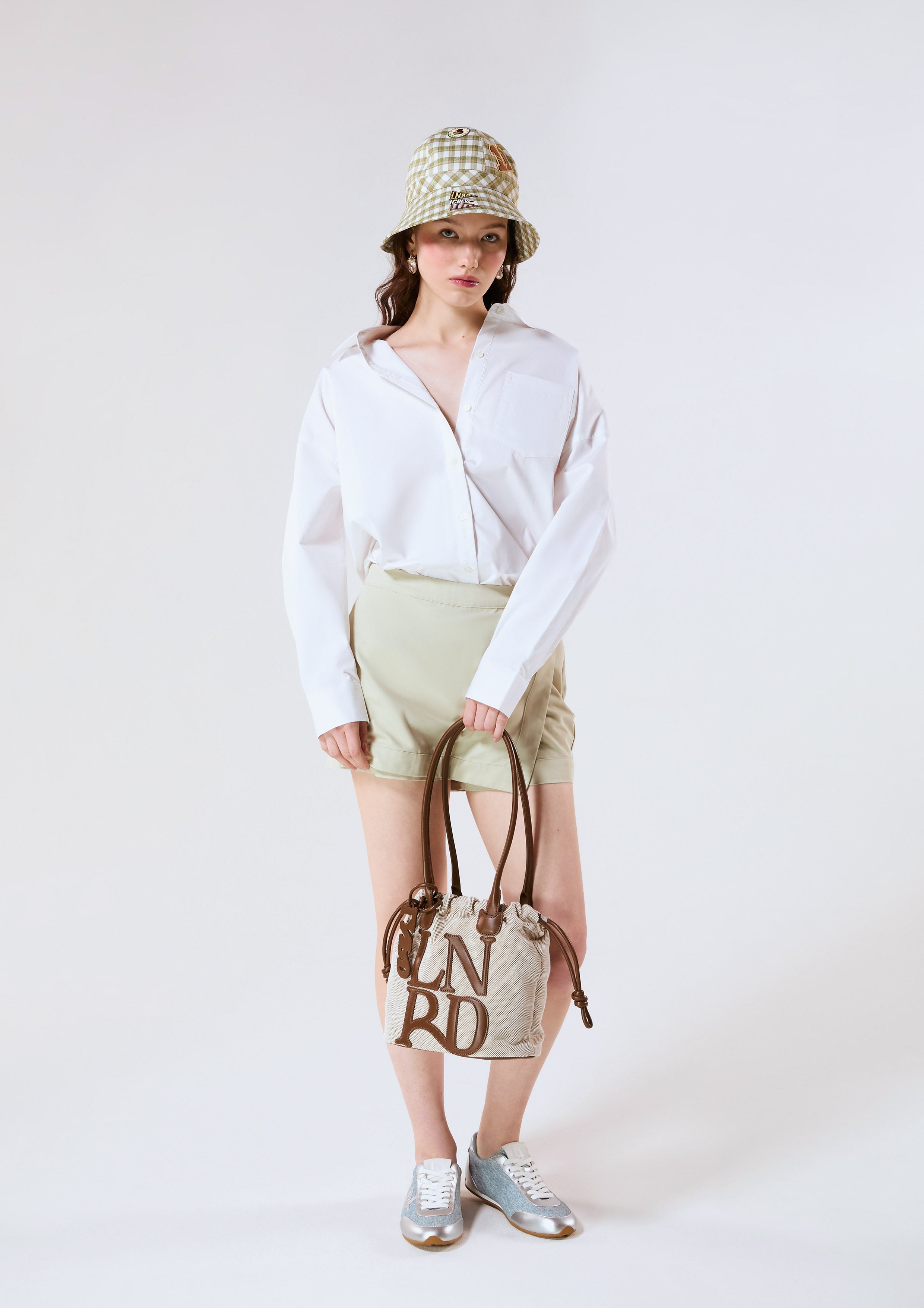 เสื้อเชิ้ตแขนยาวปักโลโก้ คอลเลกชัน LNRD Signature