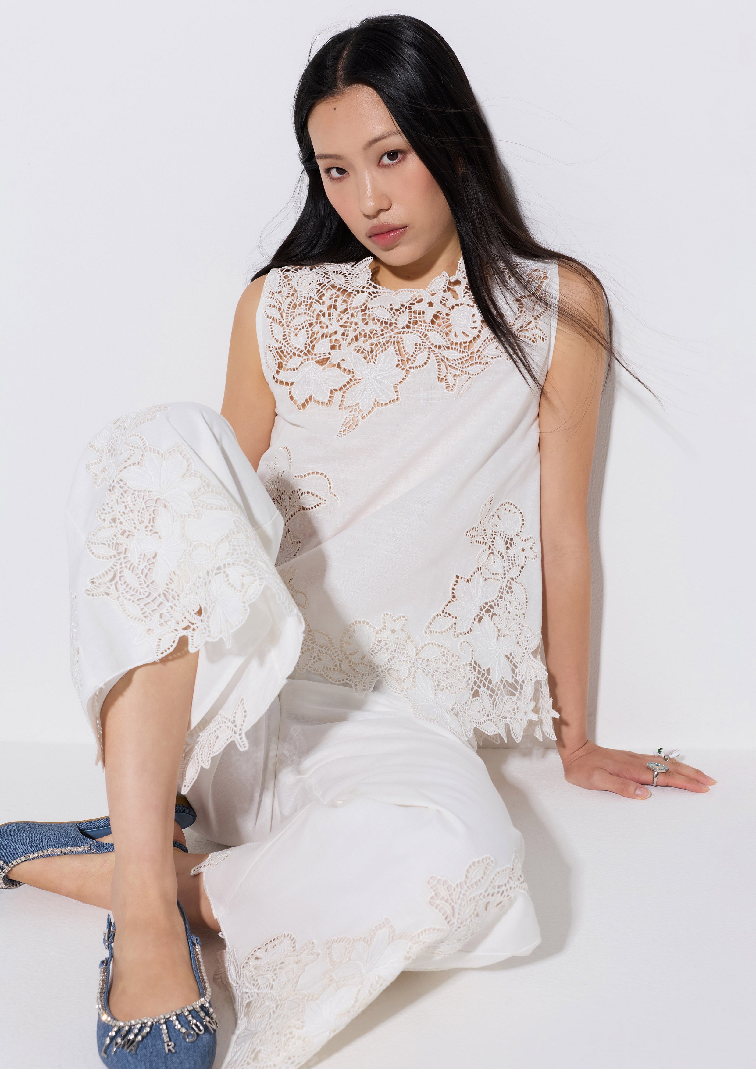 Floral Laser Cut Lace Top Weekender