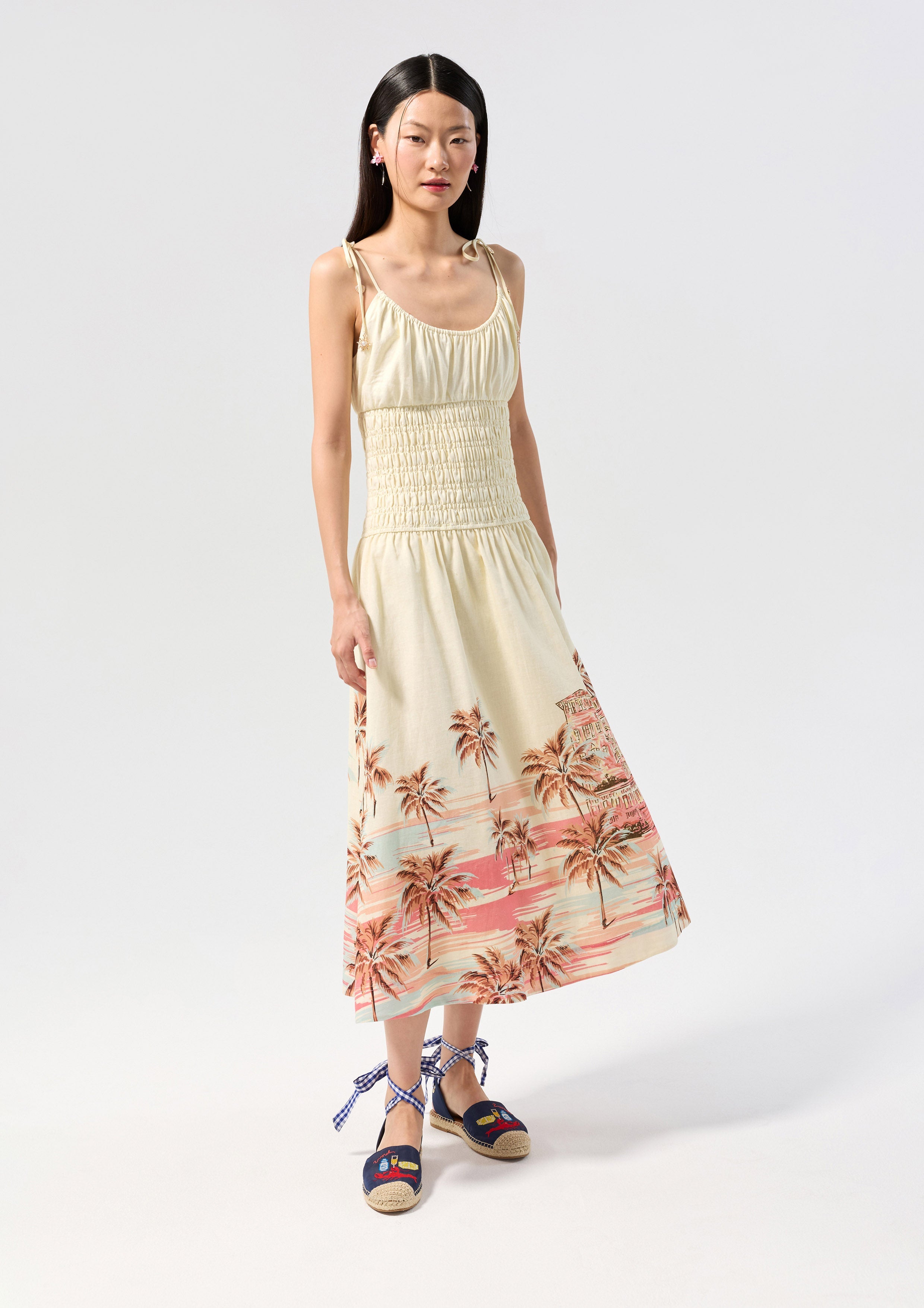 เดรสคลุมเข่าผ้าสม็อคกระโปรงพิมพ์ลาย คอลเลกชัน Palm Spring