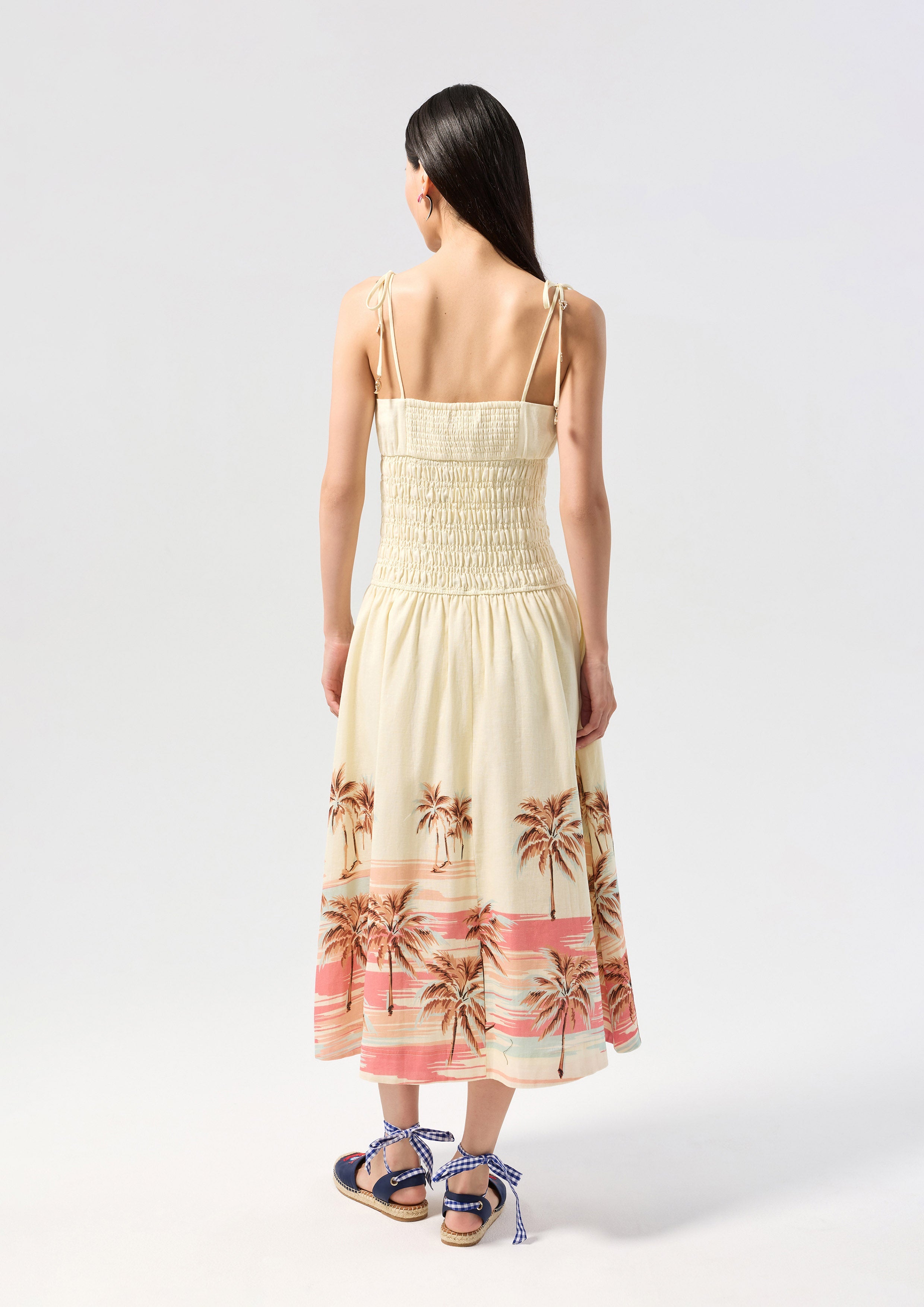 เดรสคลุมเข่าผ้าสม็อคกระโปรงพิมพ์ลาย คอลเลกชัน Palm Spring