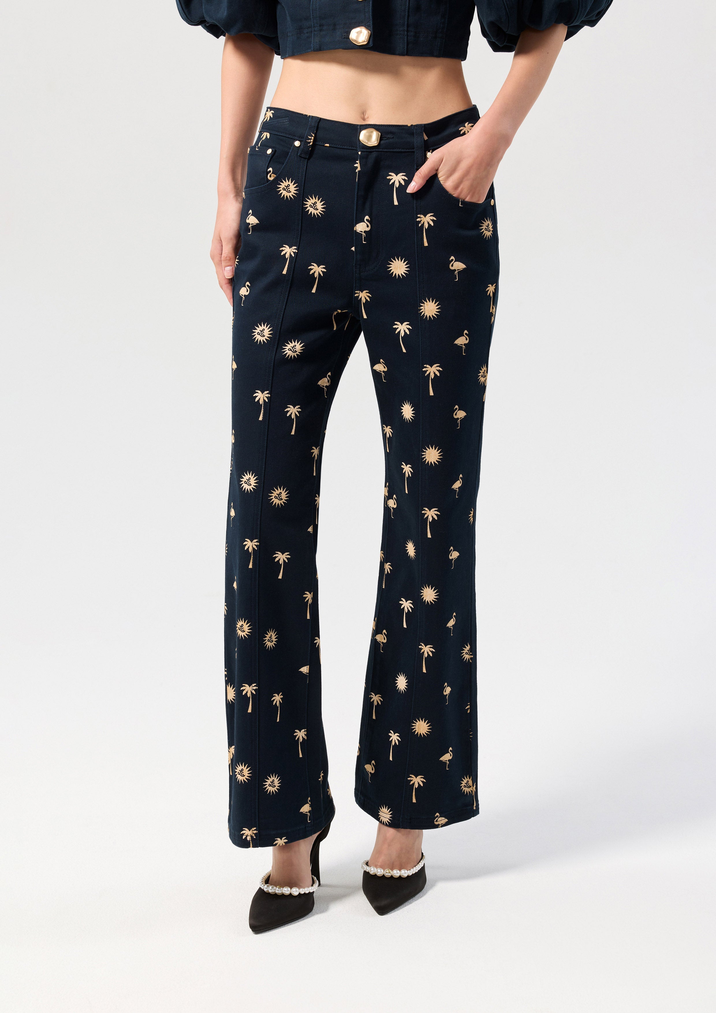 กางเกงขายาวเอวสูงปักลาย คอลเลกชัน Palm Spring