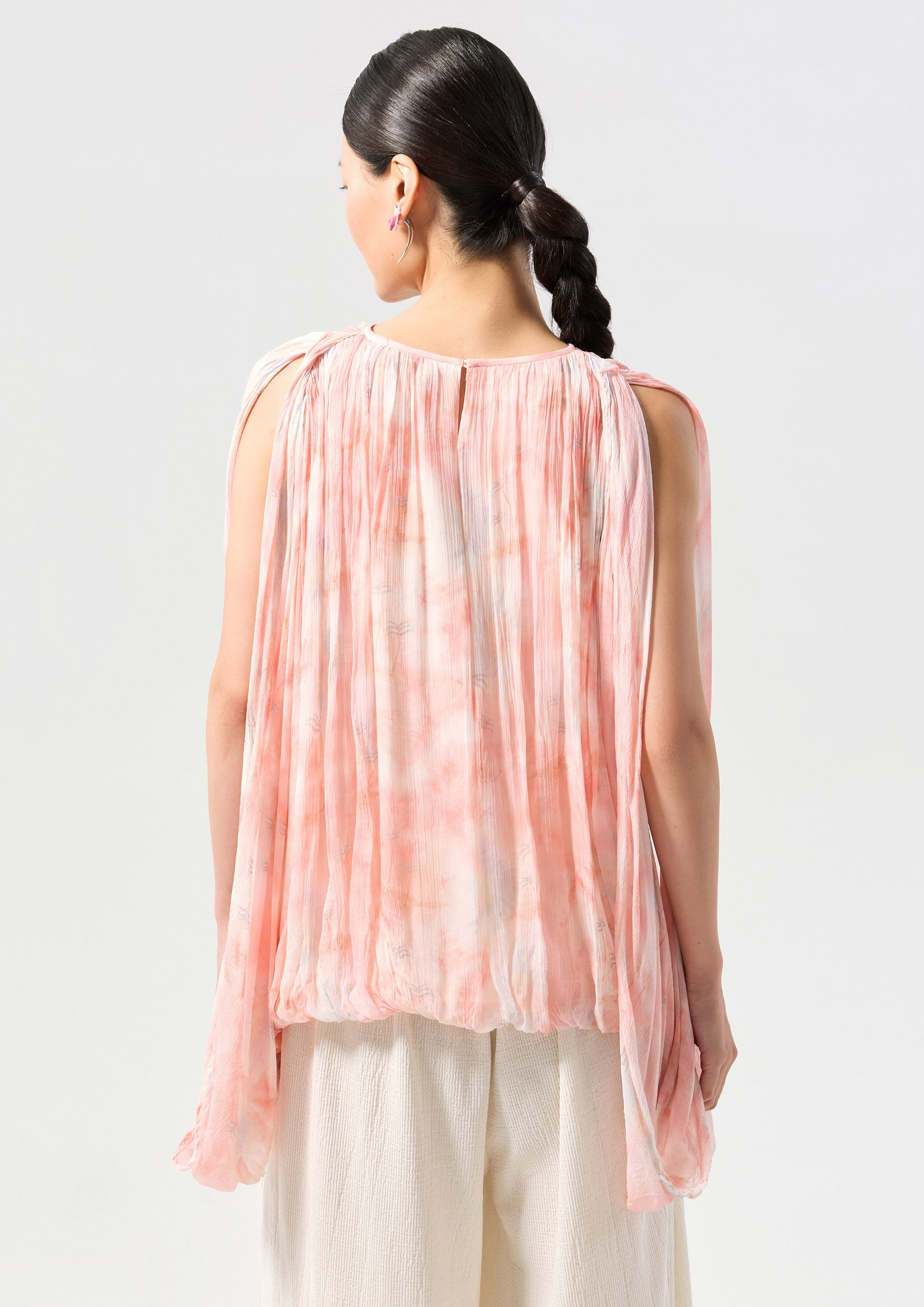 เสื้อเบลาส์จับพลีทพิมพ์ลาย คอลเลกชัน Oasis