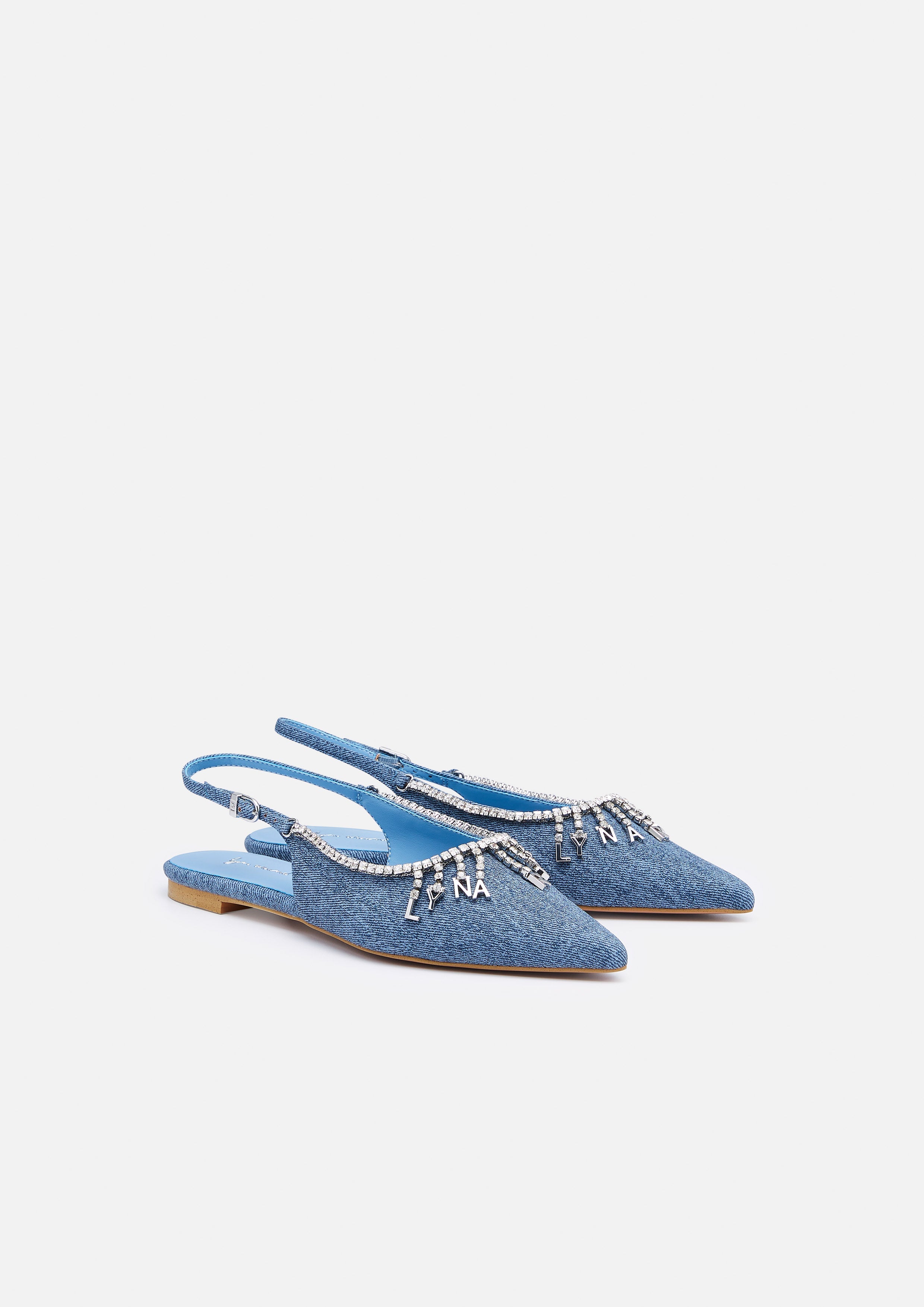 รองเท้าบัลเล่ต์รัดส้นเท้า Superriala