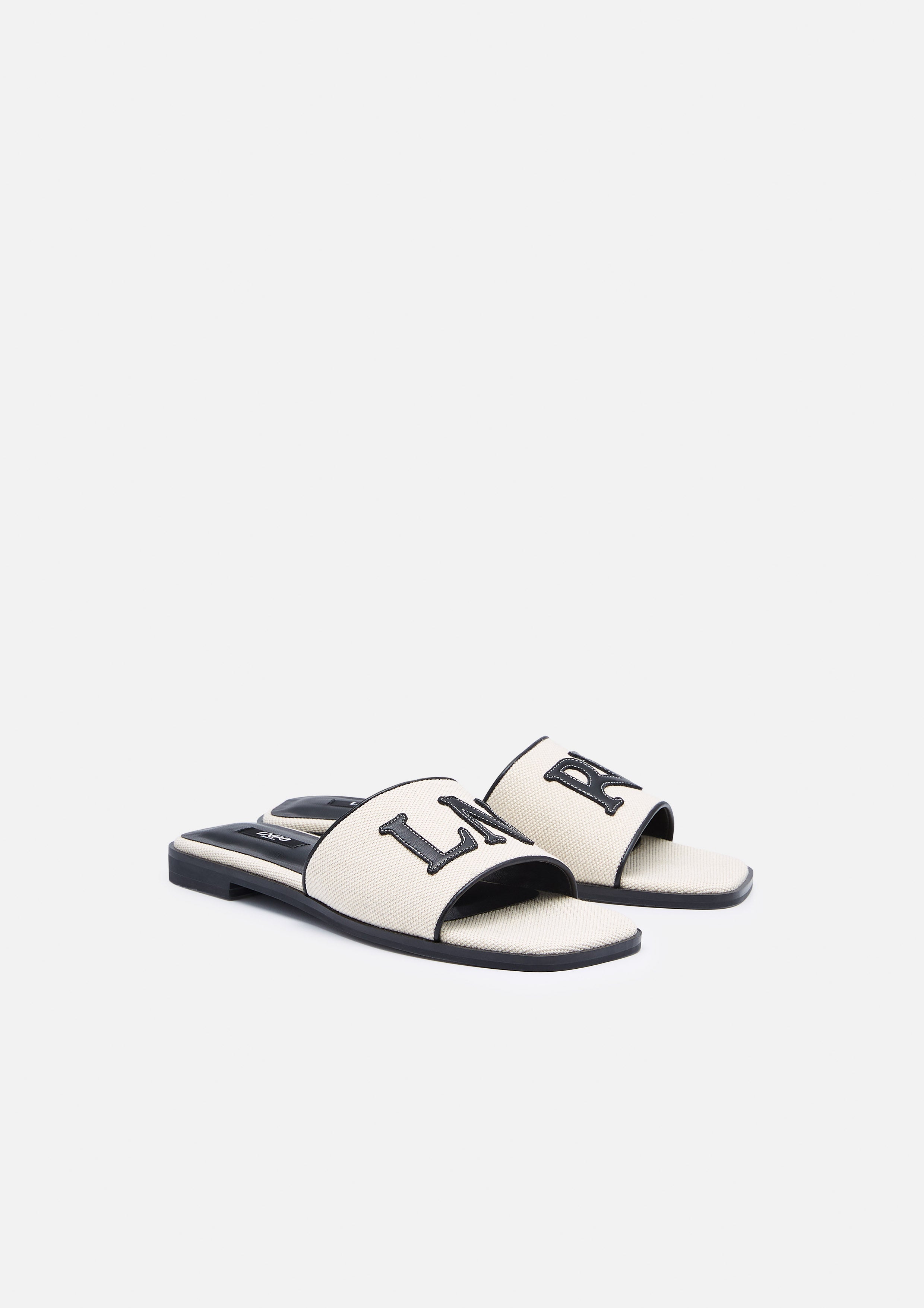 รองเท้าแตะ Rinda