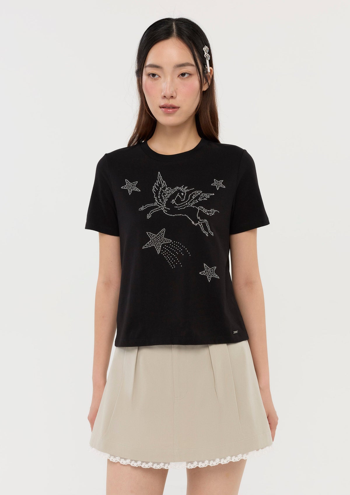 เสื้อครอปแขนสั้นแต่งคริสตัล คอลเลกชัน In Dream's Orbit