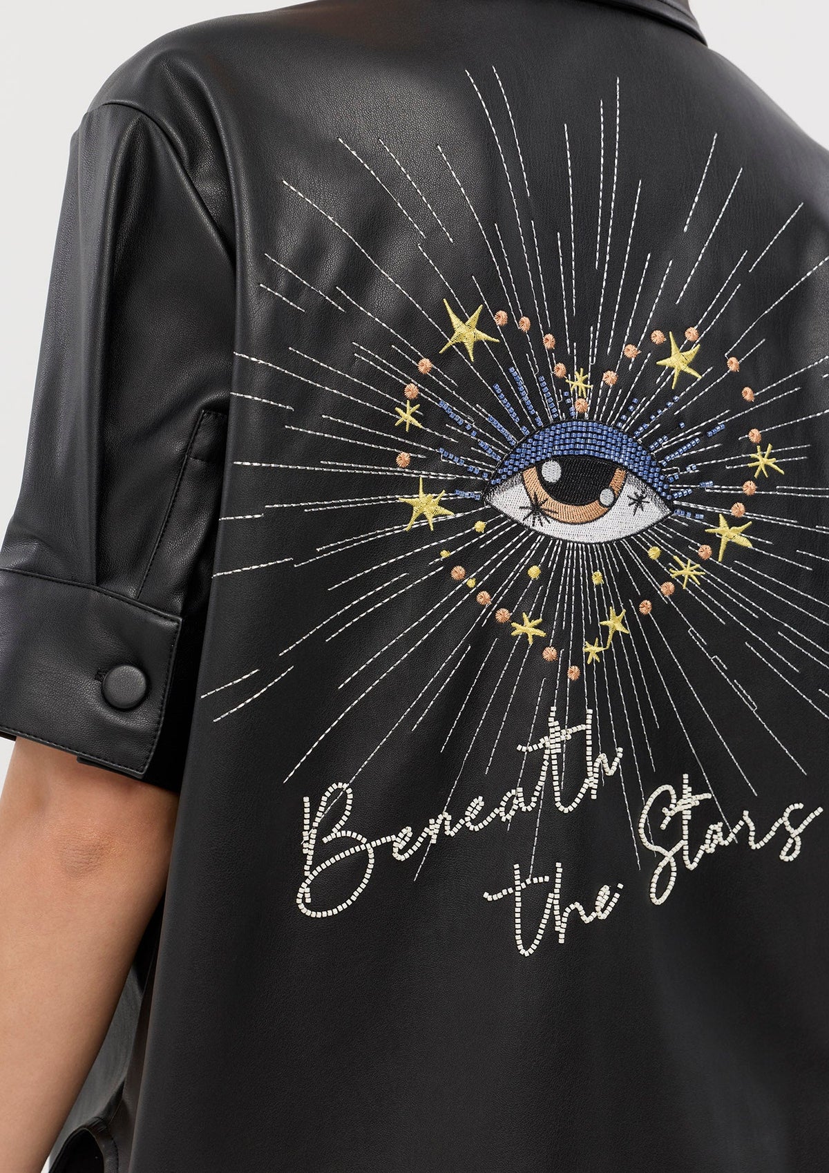 เสื้อแจ็คเก็ตหนังเทียมปักลาย คอลเลกชัน In Dream's Orbit