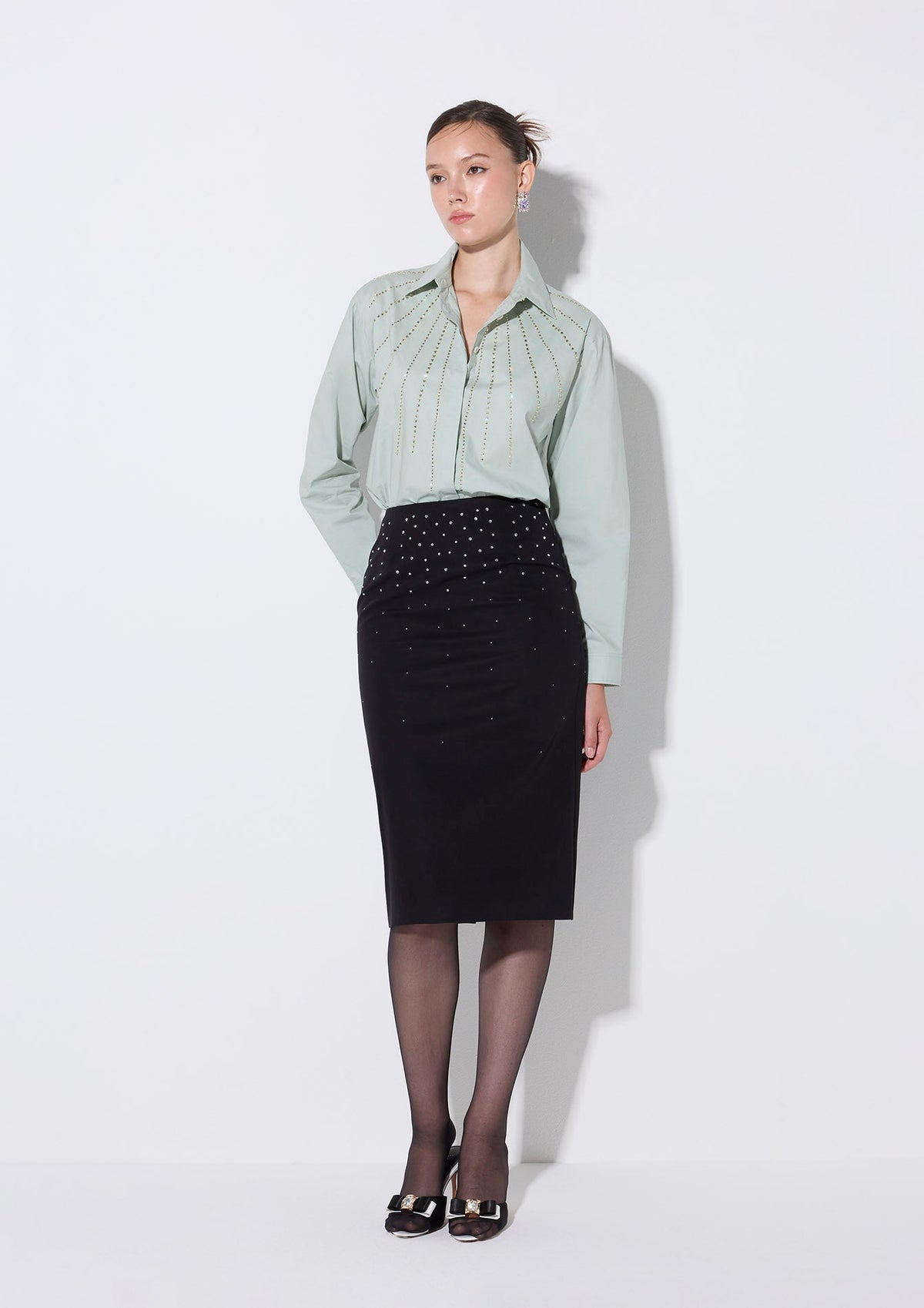 Hotfix Curve Cut Shirt Crystal Habit