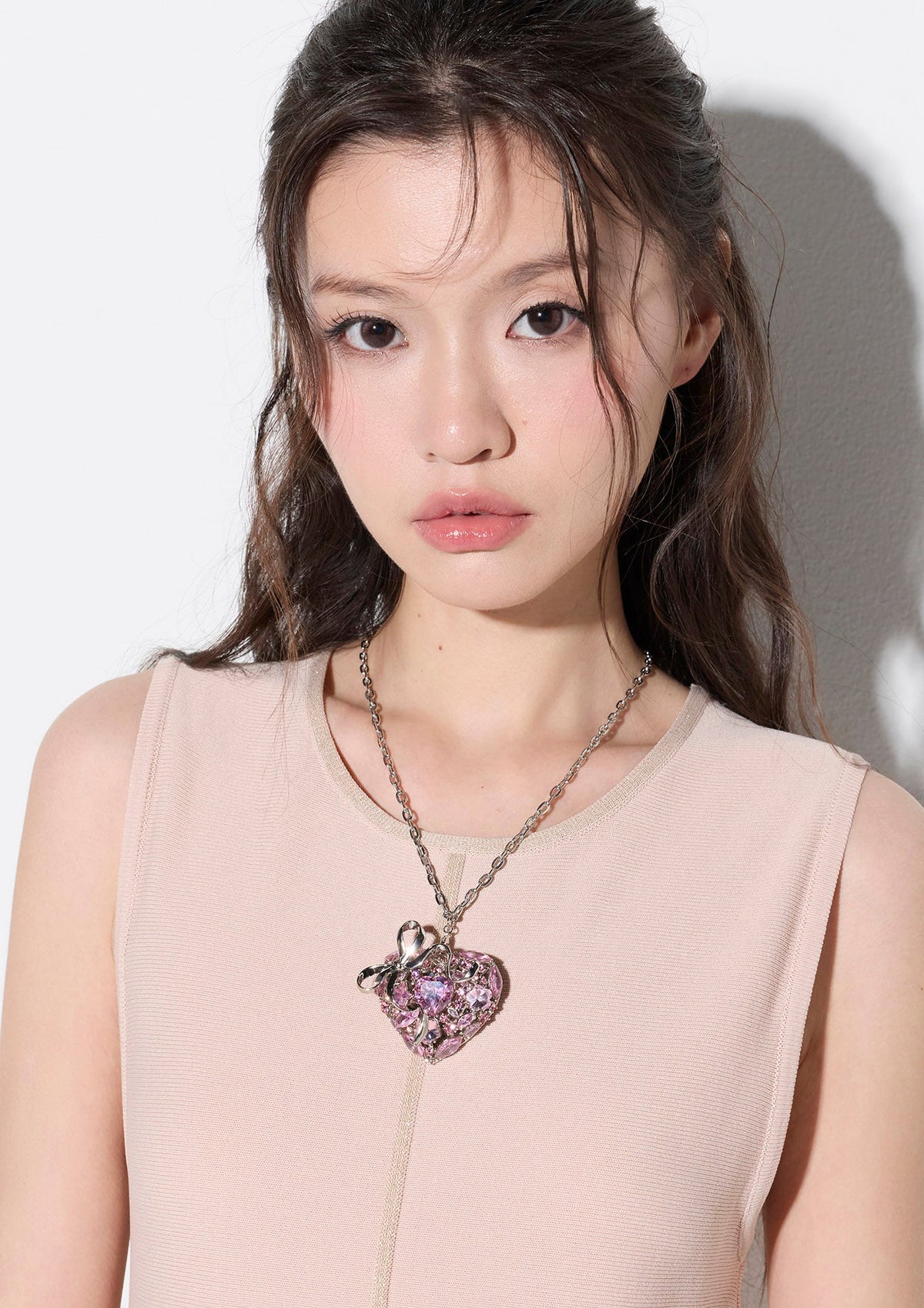 สร้อยคอ Rose Radiance